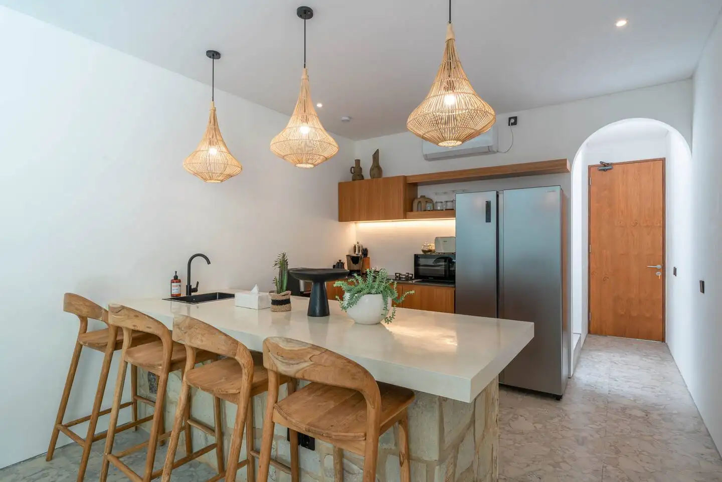 Villa 141m² in Indonesia, Canggu. Priced at 260000$ rent photo-13