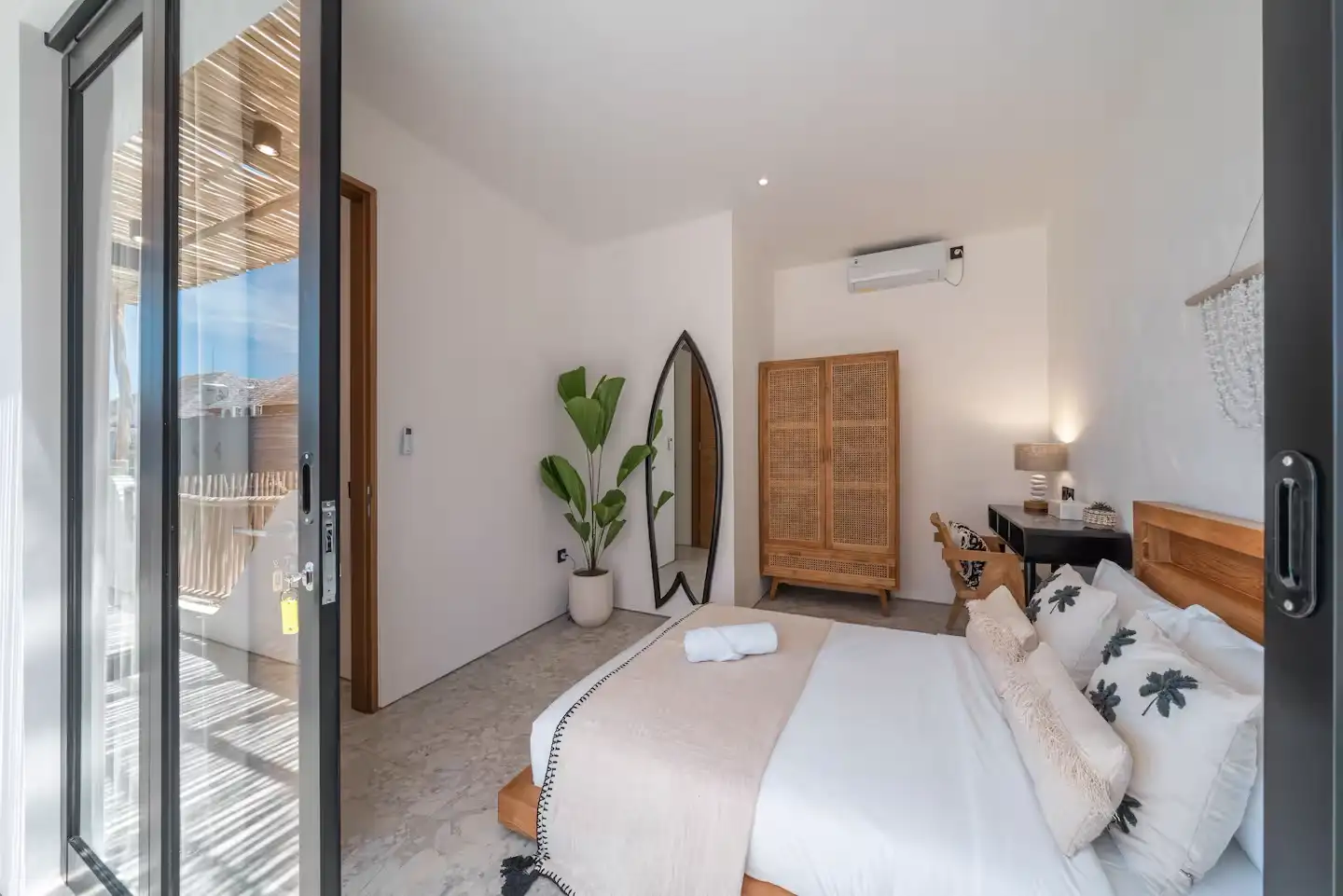 Villa 141m² in Indonesia, Canggu. Priced at 260000$ rent photo-31