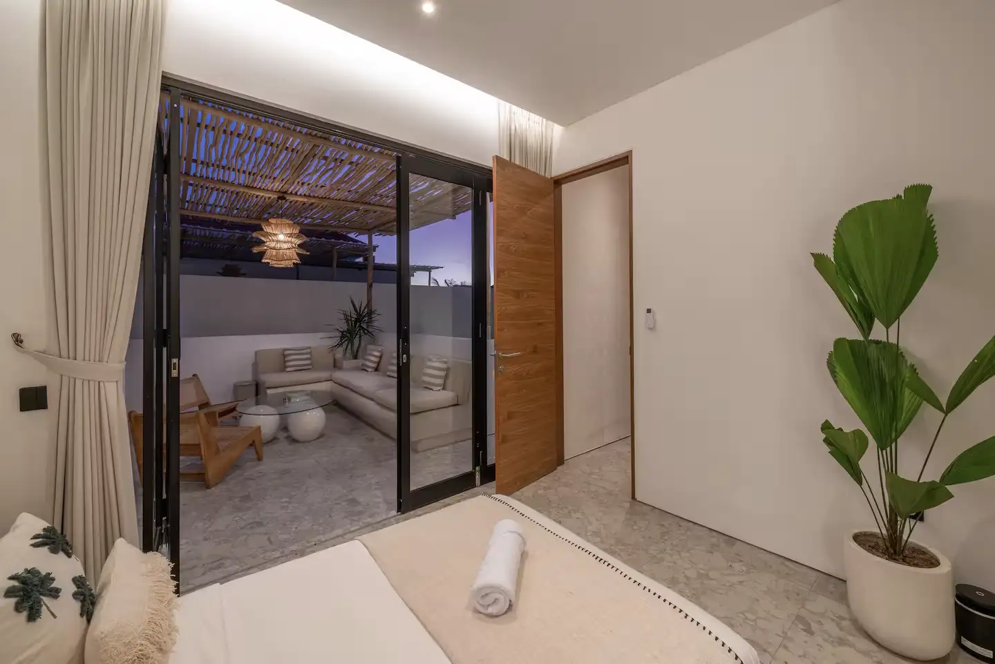 Villa 141m² in Indonesia, Canggu. Priced at 260000$ rent photo-33