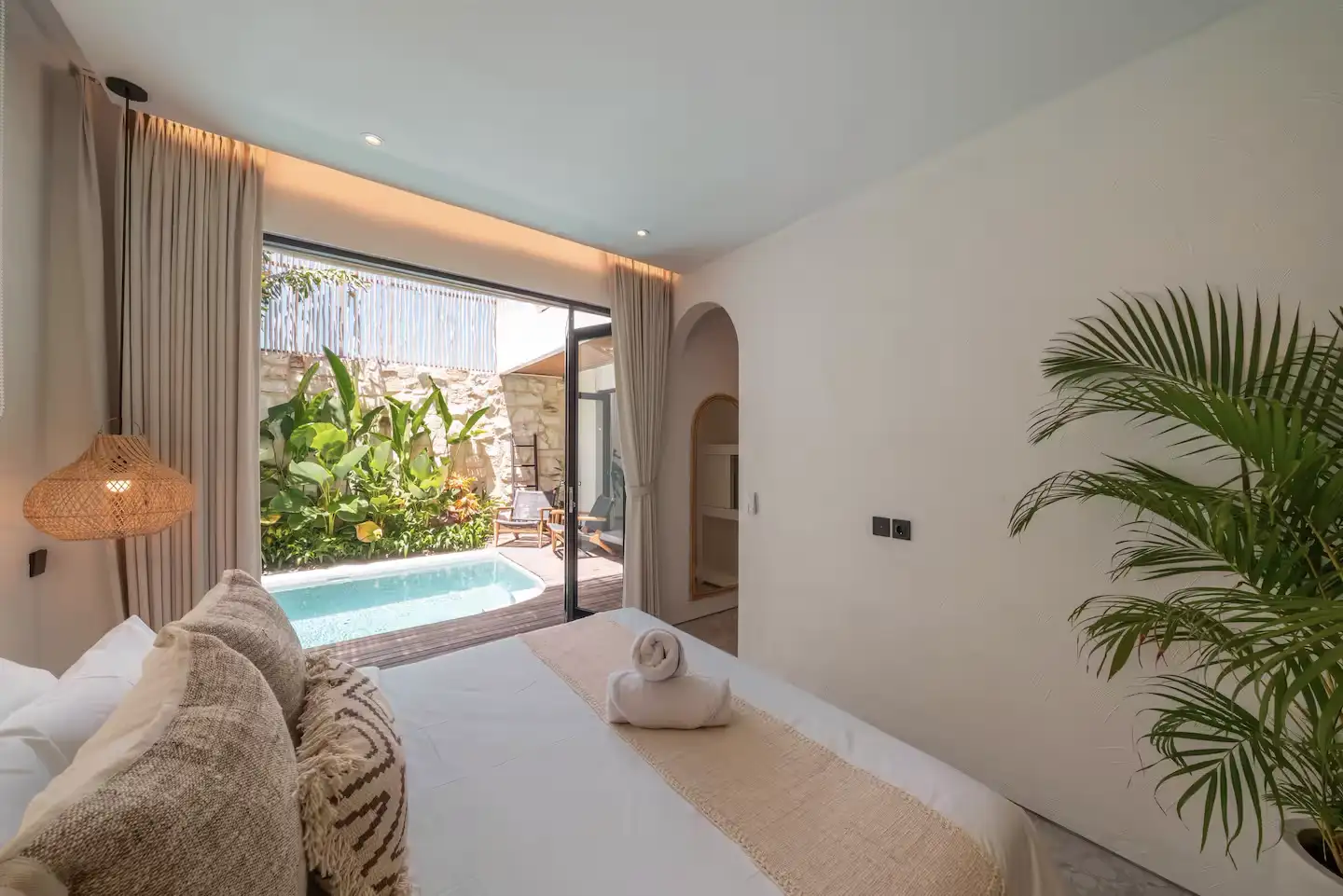 Villa 141m² in Indonesia, Canggu. Priced at 260000$ rent photo-38