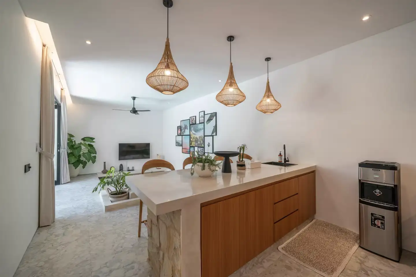 Villa 141m² in Indonesia, Canggu. Priced at 260000$ rent photo-39