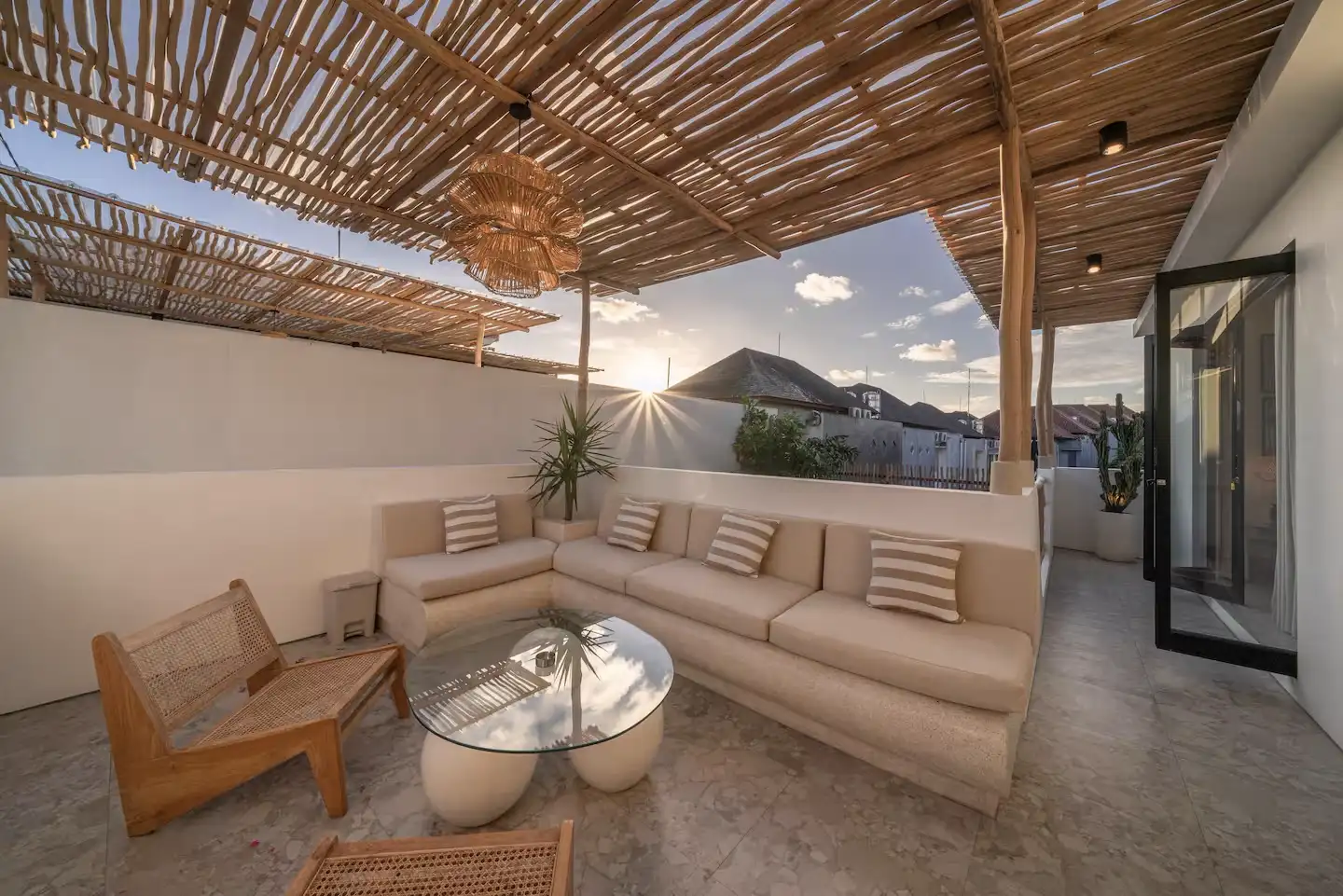 Villa 141m² in Indonesia, Canggu. Priced at 260000$ rent photo-40