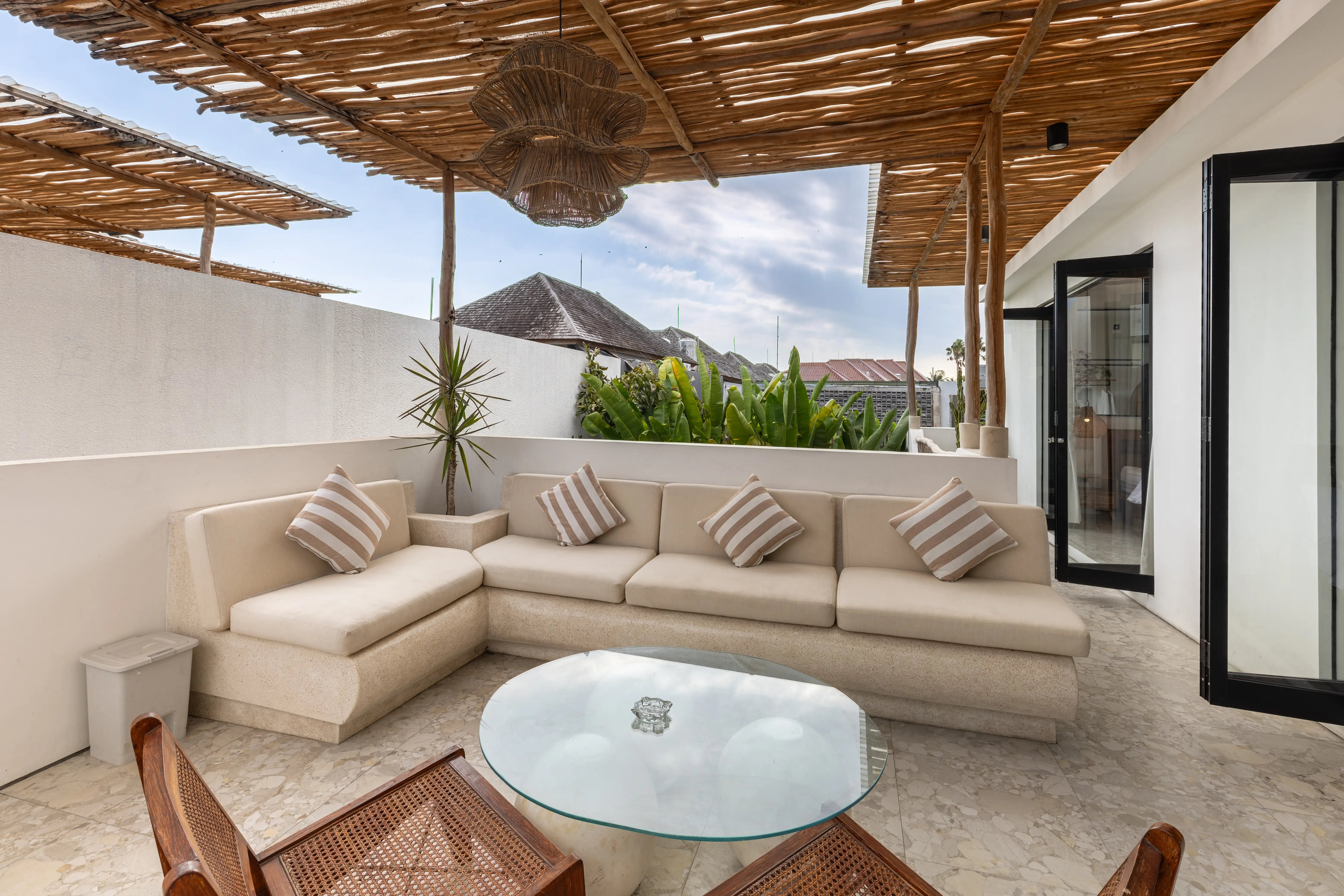 Villa 141m² in Indonesia, Canggu. Priced at 295000$ rent photo-4