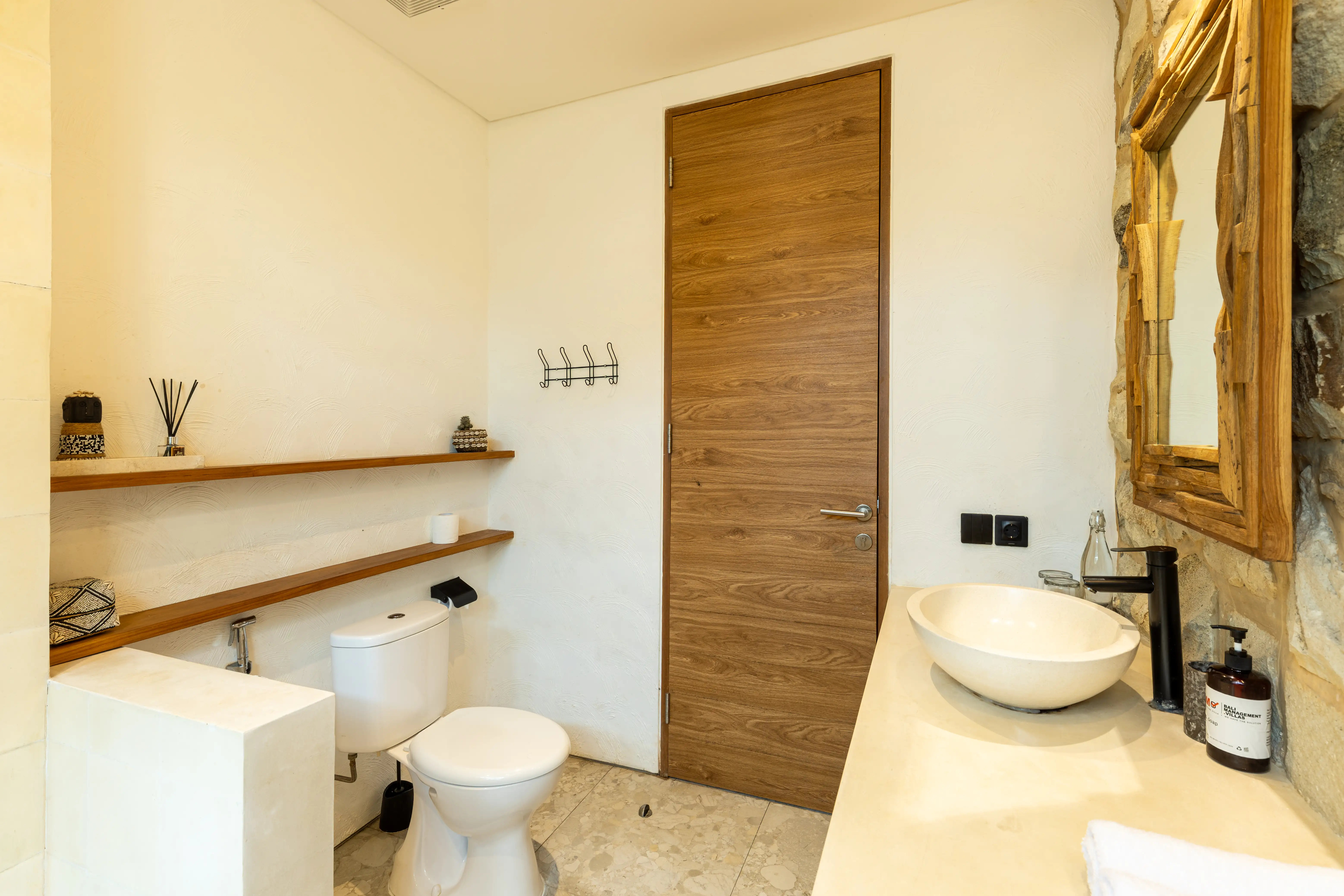 Villa 141m² in Indonesia, Canggu. Priced at 295000$ rent photo-7