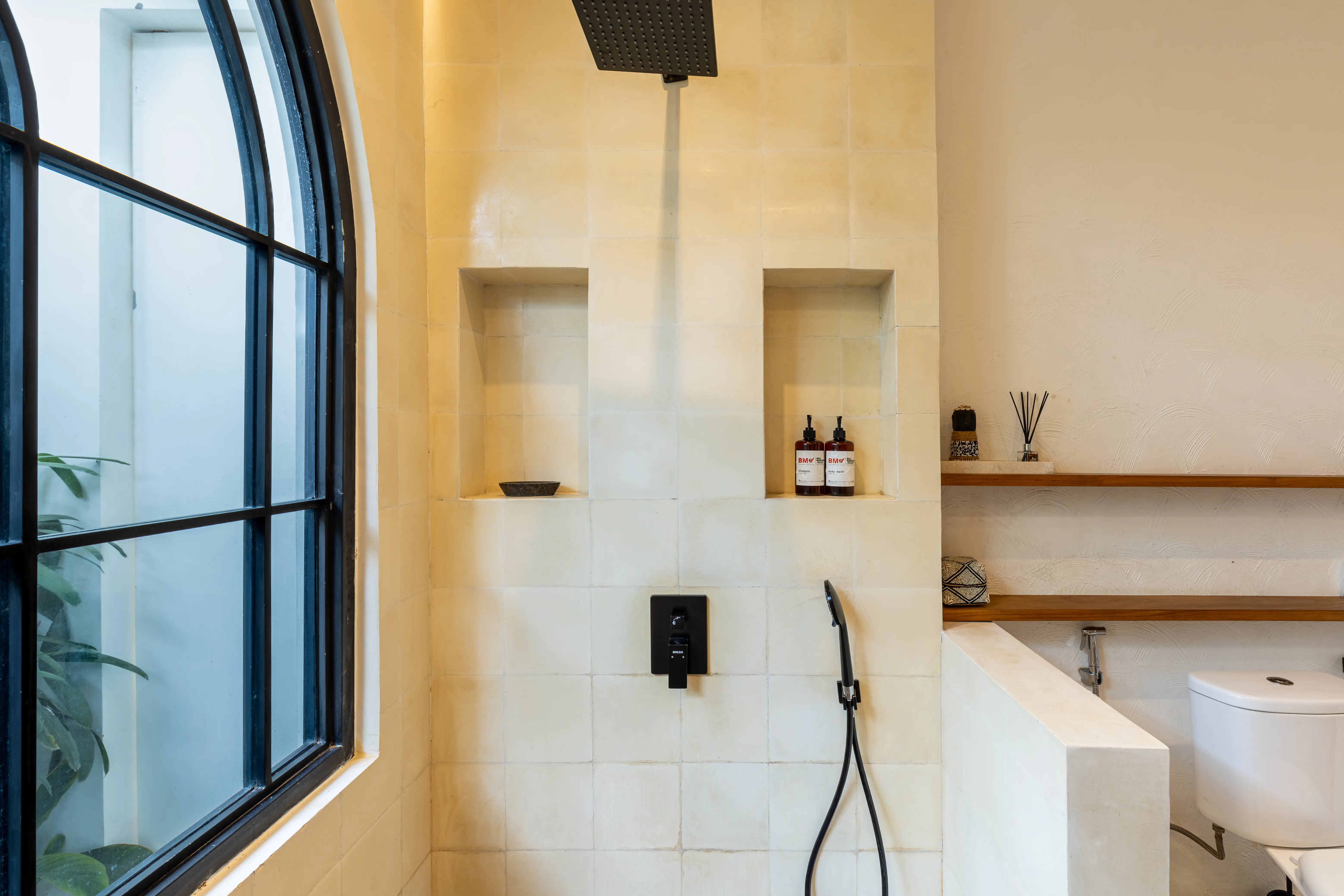 Villa 141m² in Indonesia, Canggu. Priced at 295000$ rent photo-8