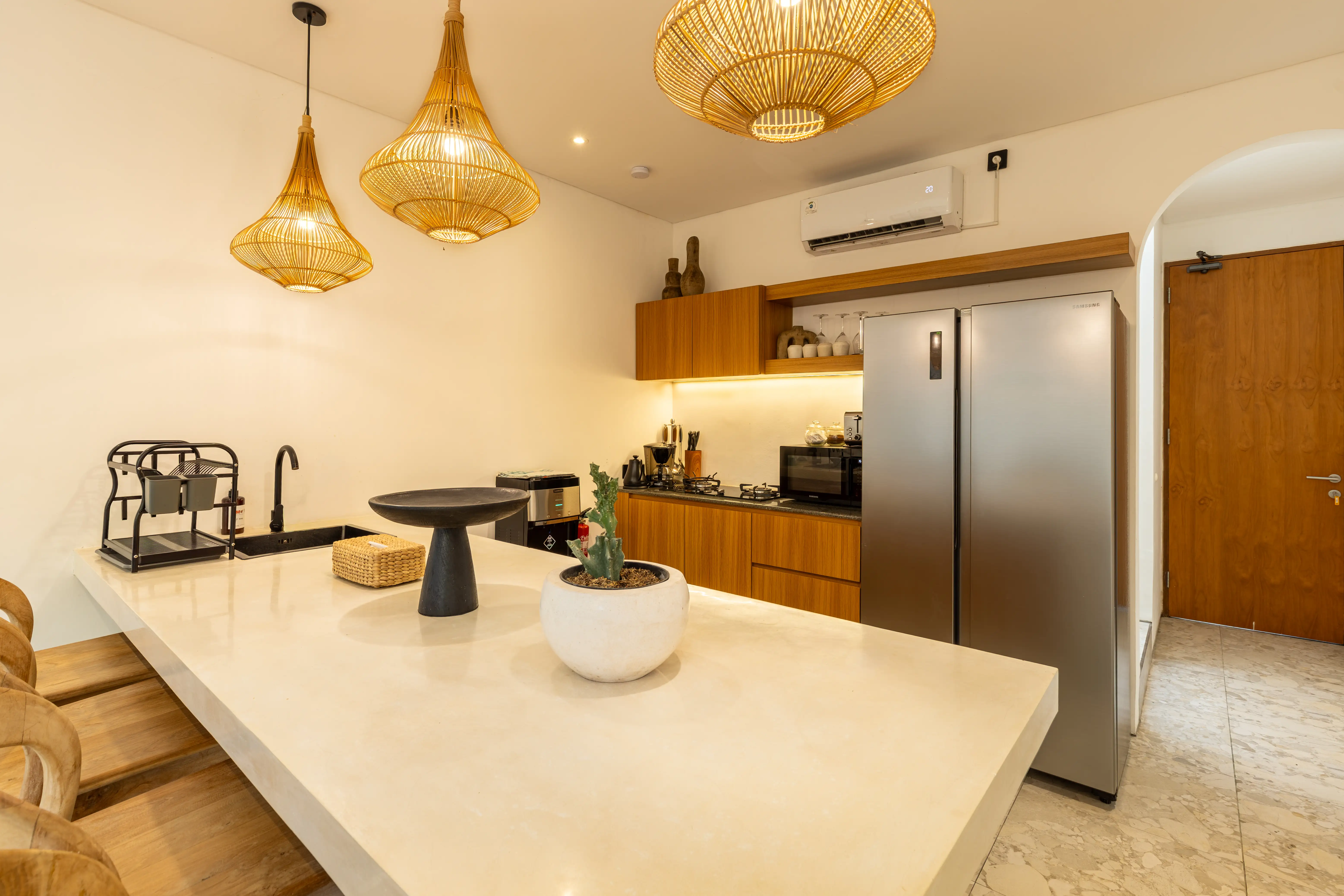 Villa 141m² in Indonesia, Canggu. Priced at 295000$ rent photo-17