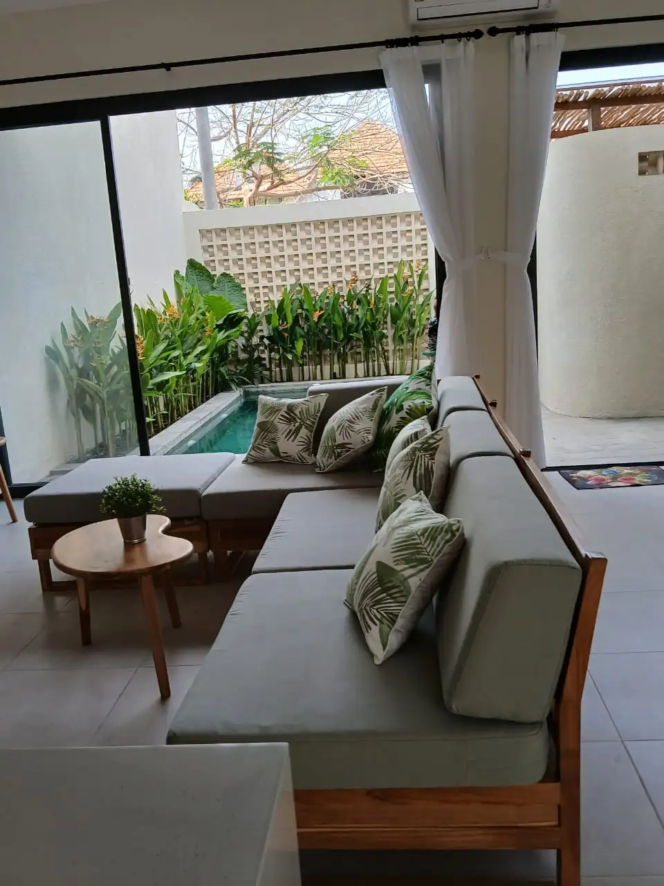 Villa 120m² in Indonesia, Canggu. Priced at 362043$ rent photo-2