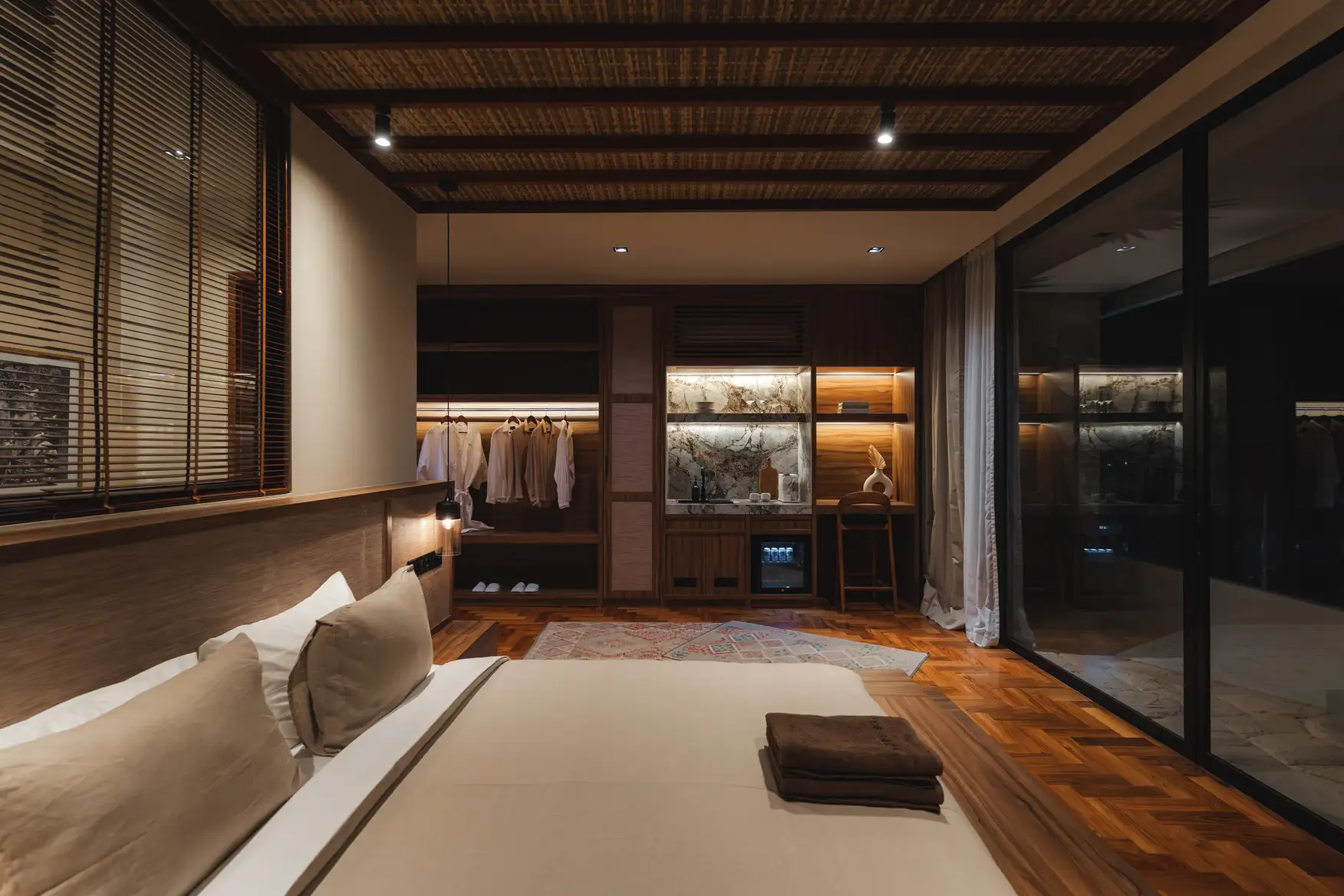 Flat 183m² in Indonesia, Canggu. Priced at 432000$ rent photo-4