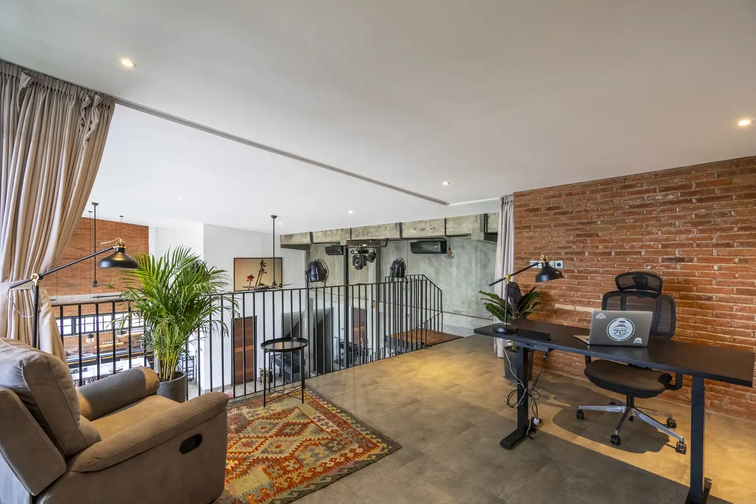 Flat 250m² in Indonesia, Canggu. Priced at 555000$ rent photo-6