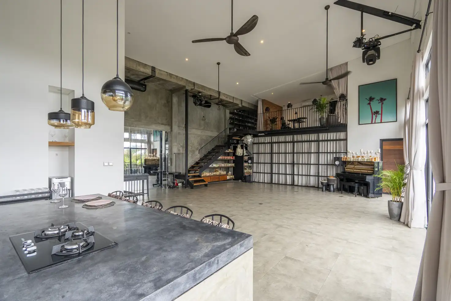Flat 250m² in Indonesia, Canggu. Priced at 555000$ rent photo-9