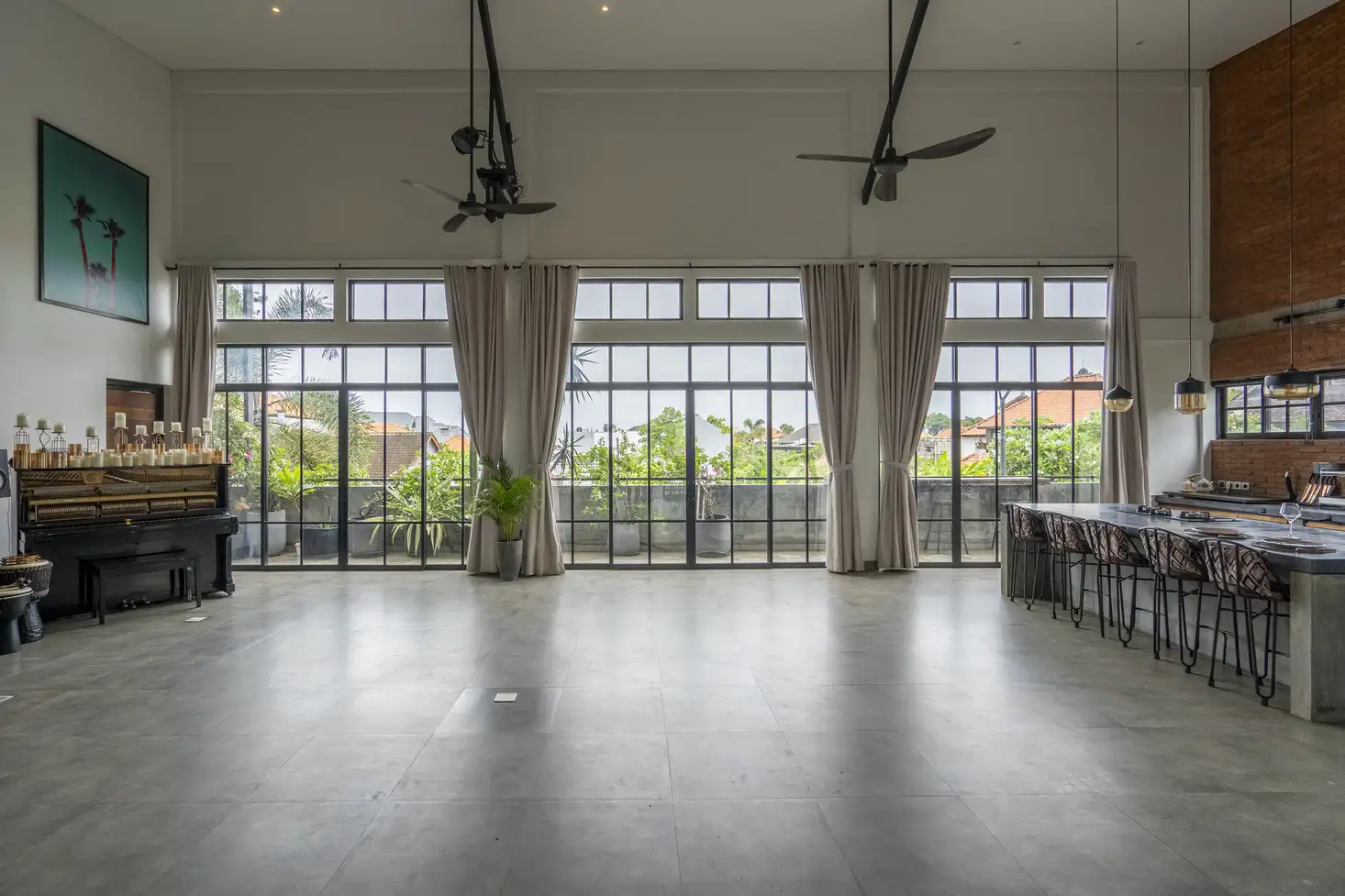 Flat 250m² in Indonesia, Canggu. Priced at 555000$ rent photo-14