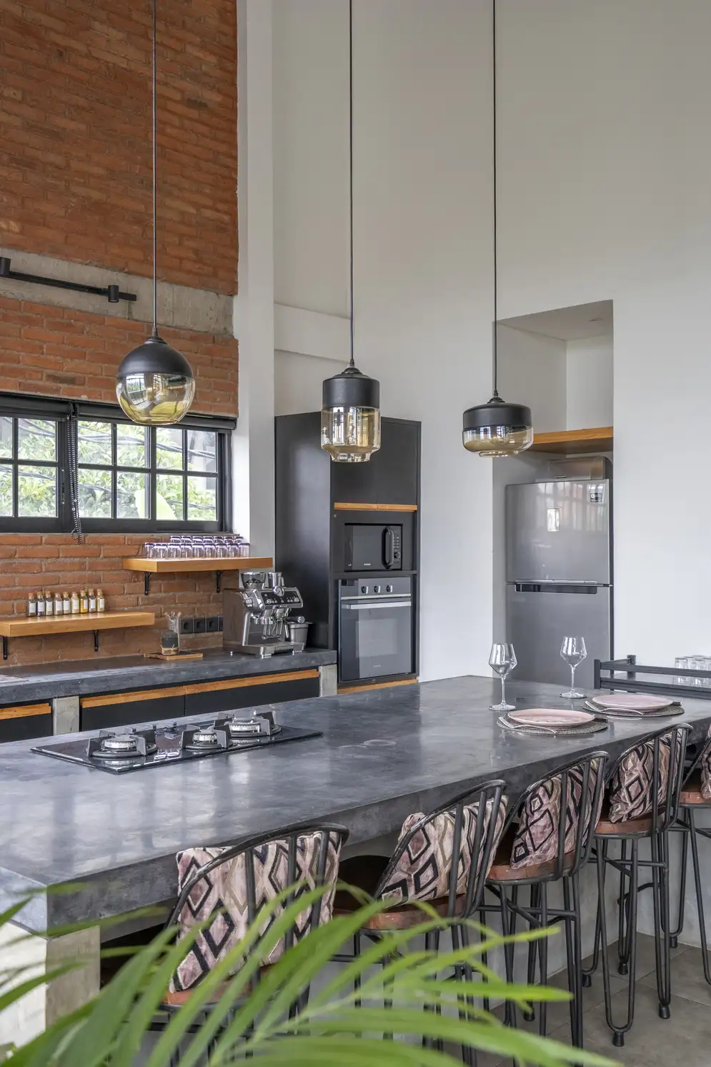 Flat 250m² in Indonesia, Canggu. Priced at 555000$ rent photo-22