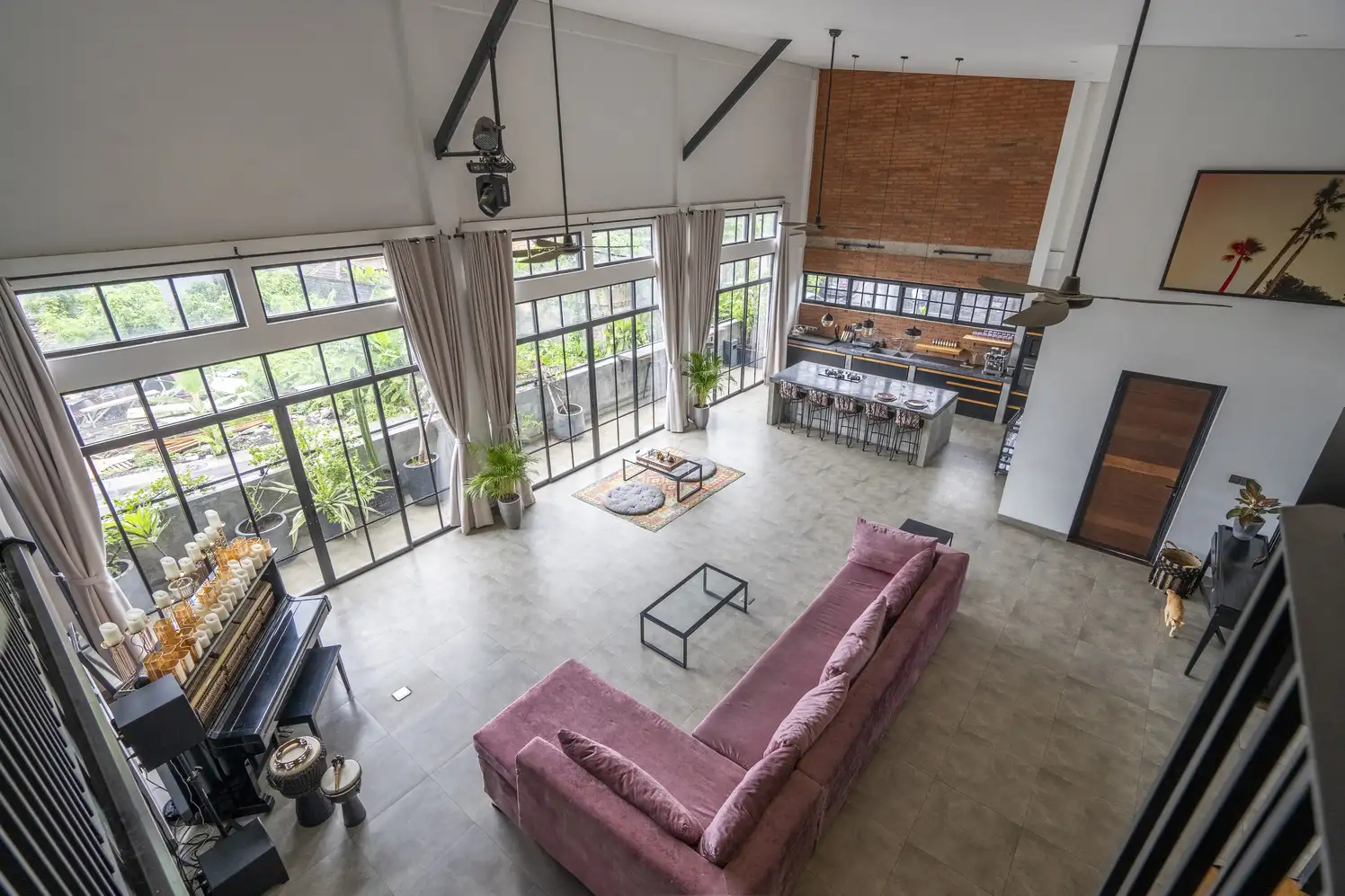 Flat 250m² in Indonesia, Canggu. Priced at 555000$ rent photo-23