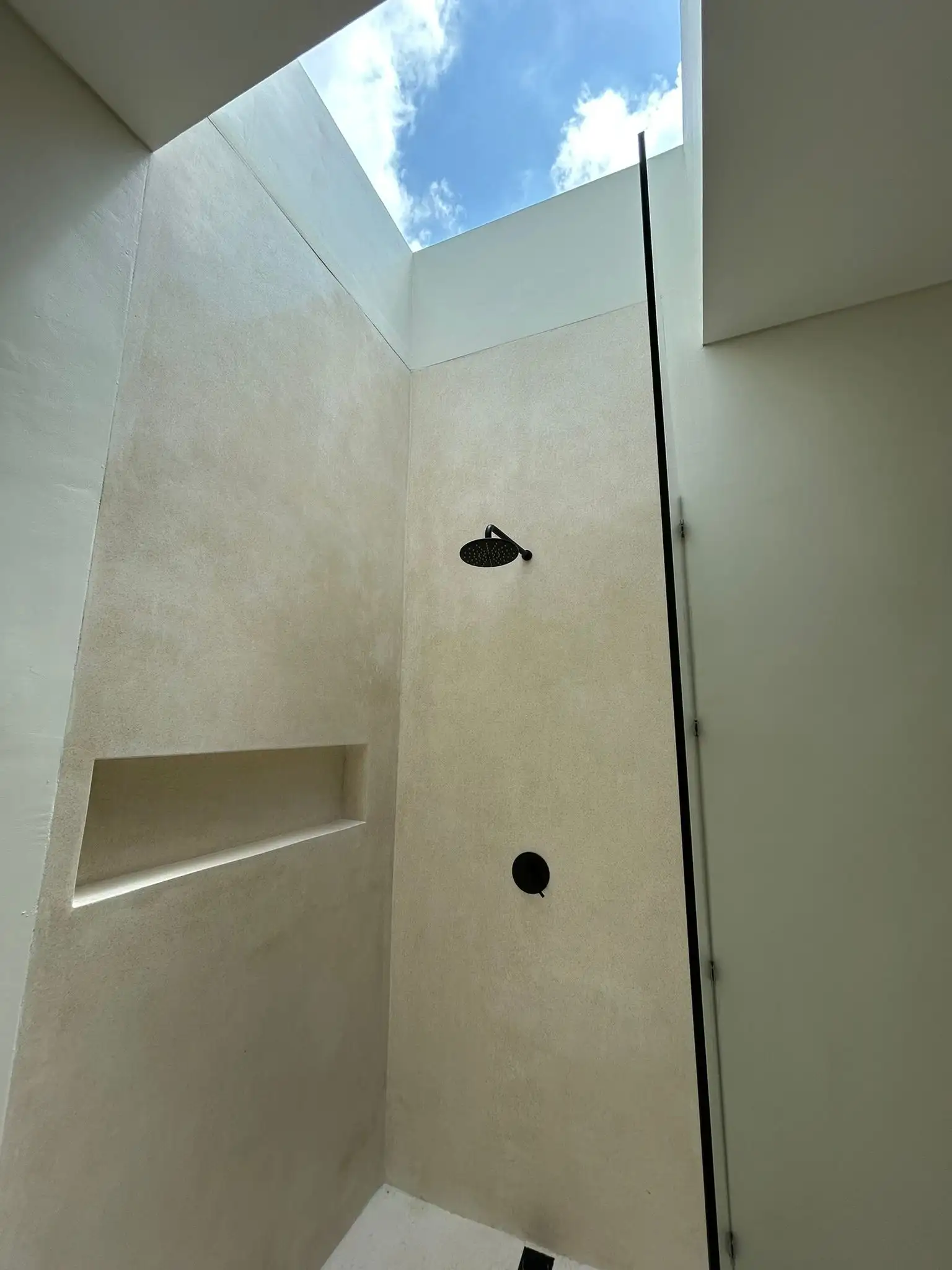 Villa 130m² in Indonesia, Bukit. Priced at 288000$ rent photo-3