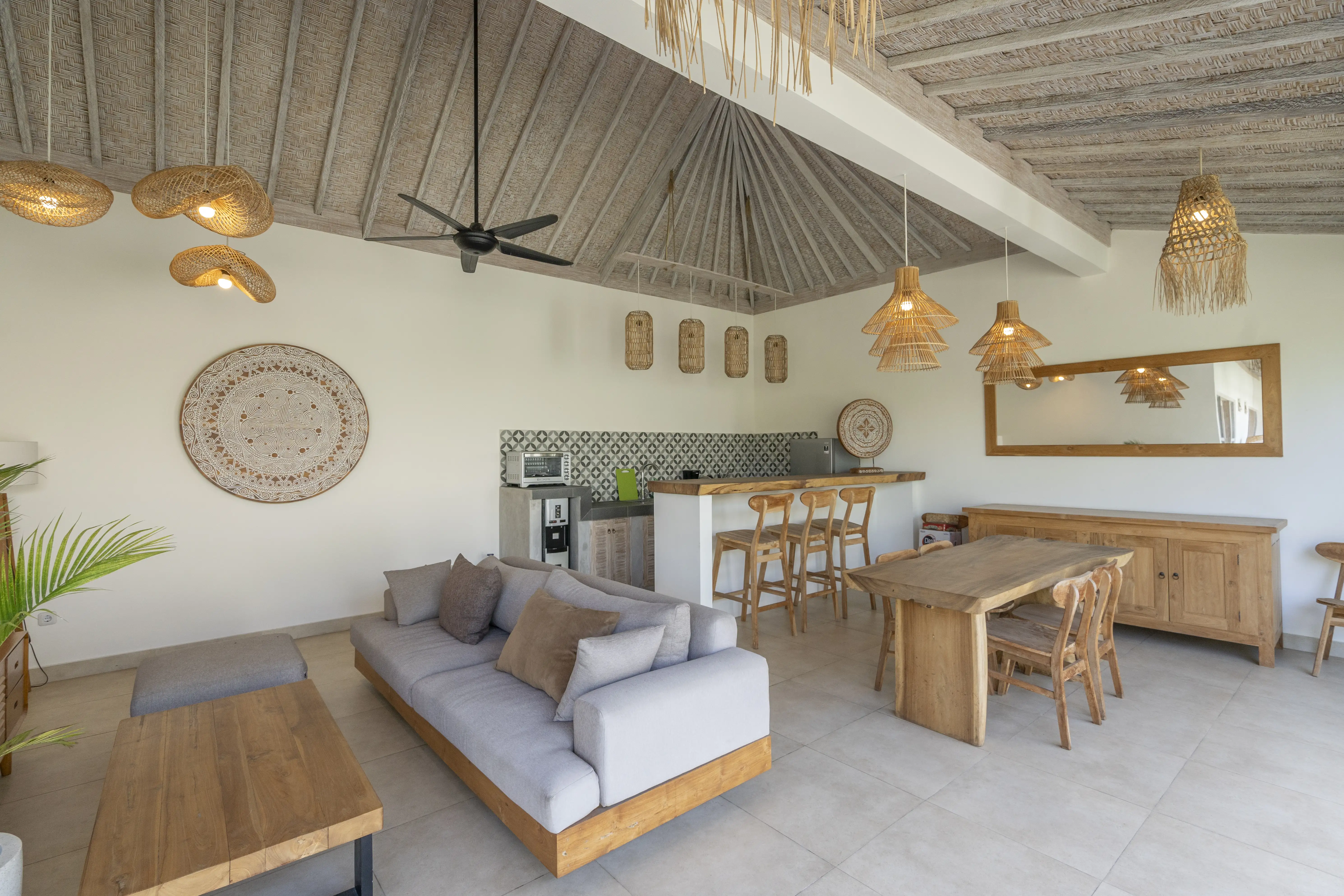 Villa 120m² in Indonesia, Kerobokan. Priced at 250000$ rent photo-4