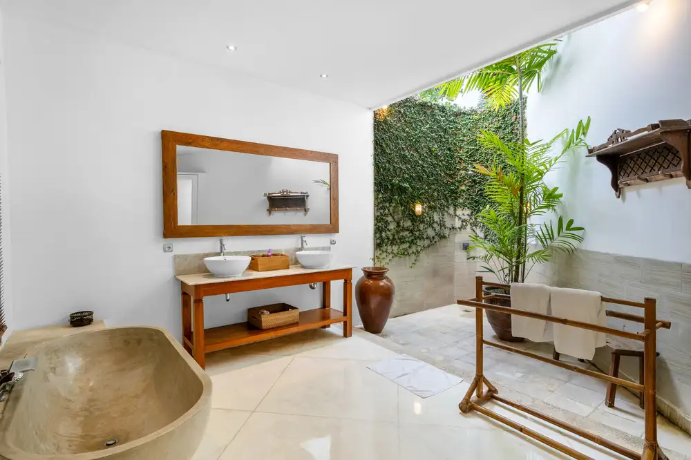 Villa 322m² in Indonesia, Umalas. Priced at 230000$ rent photo-5