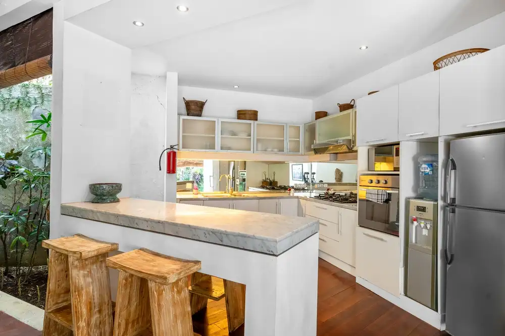 Villa 322m² in Indonesia, Umalas. Priced at 230000$ rent photo-15