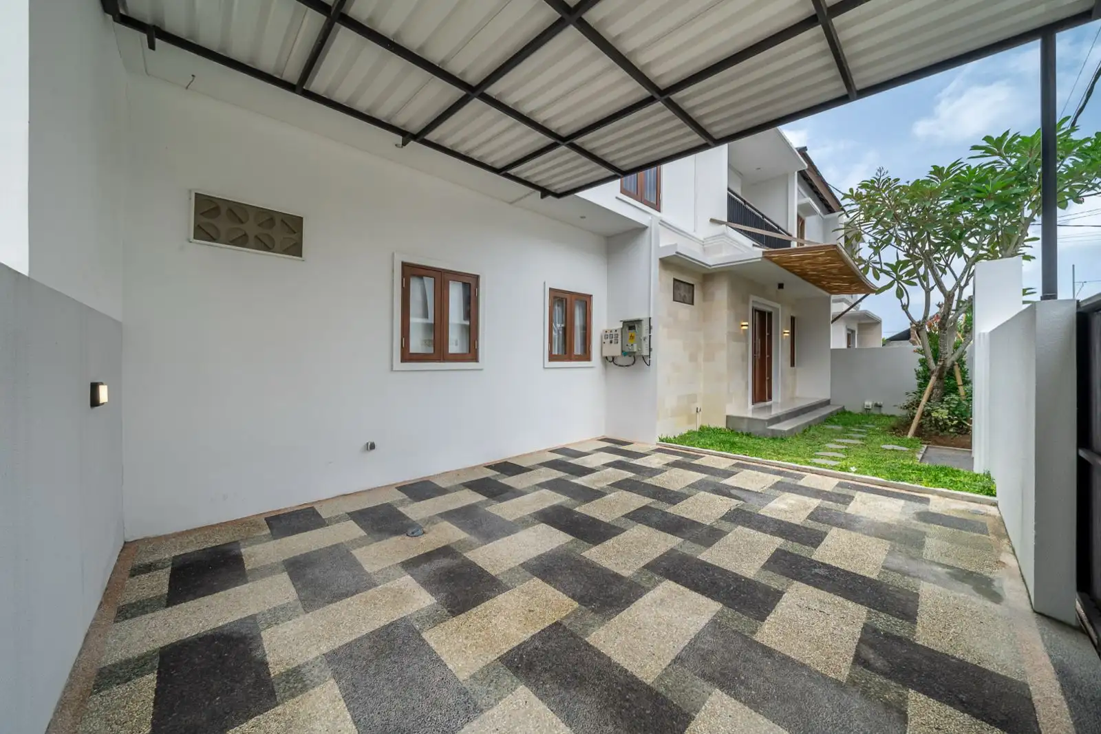 Villa 140m² in Indonesia, Kerobokan. Priced at 230000$ rent photo-1