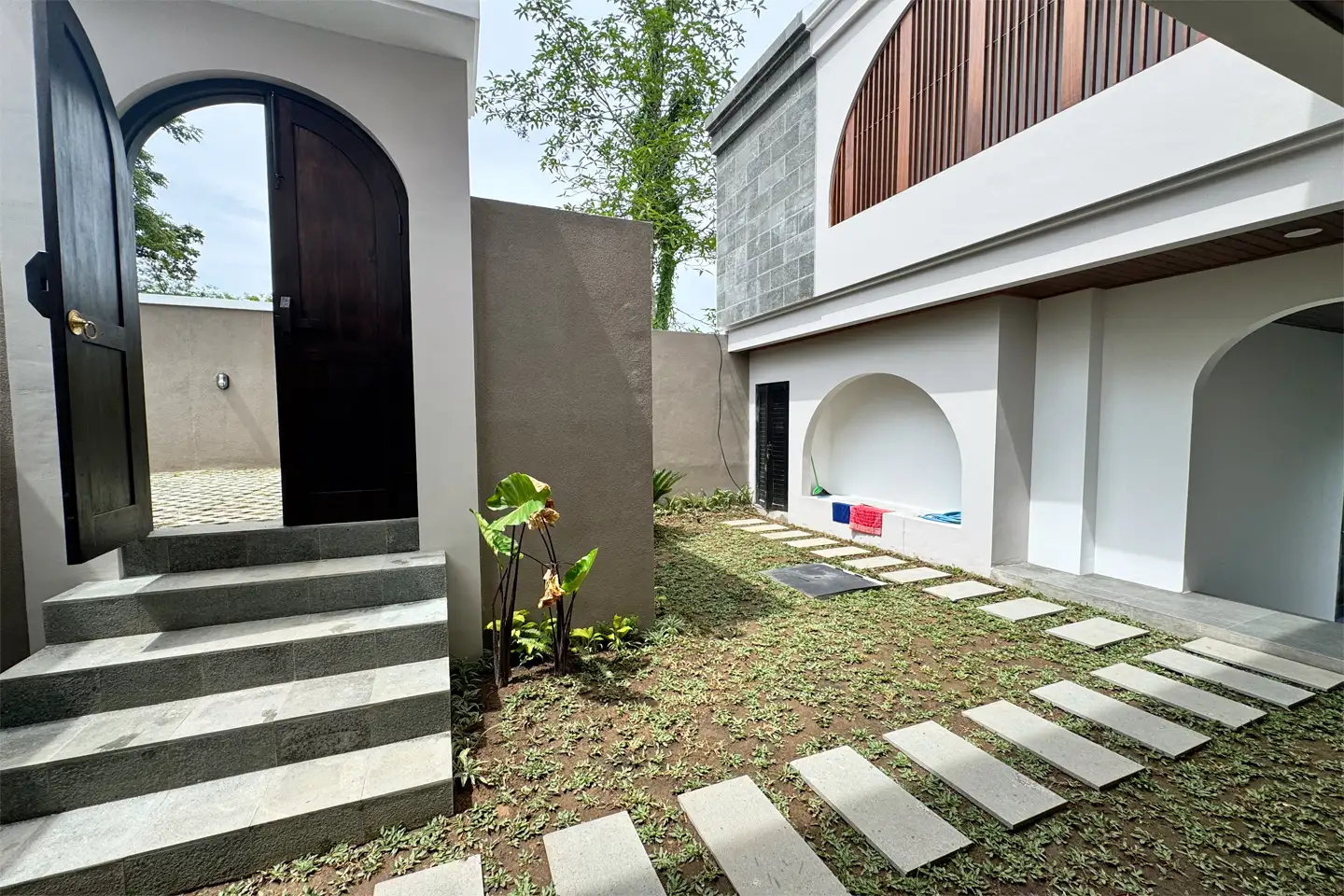 Villa 180m² in Indonesia, Canggu. Priced at 550000$ rent photo-2