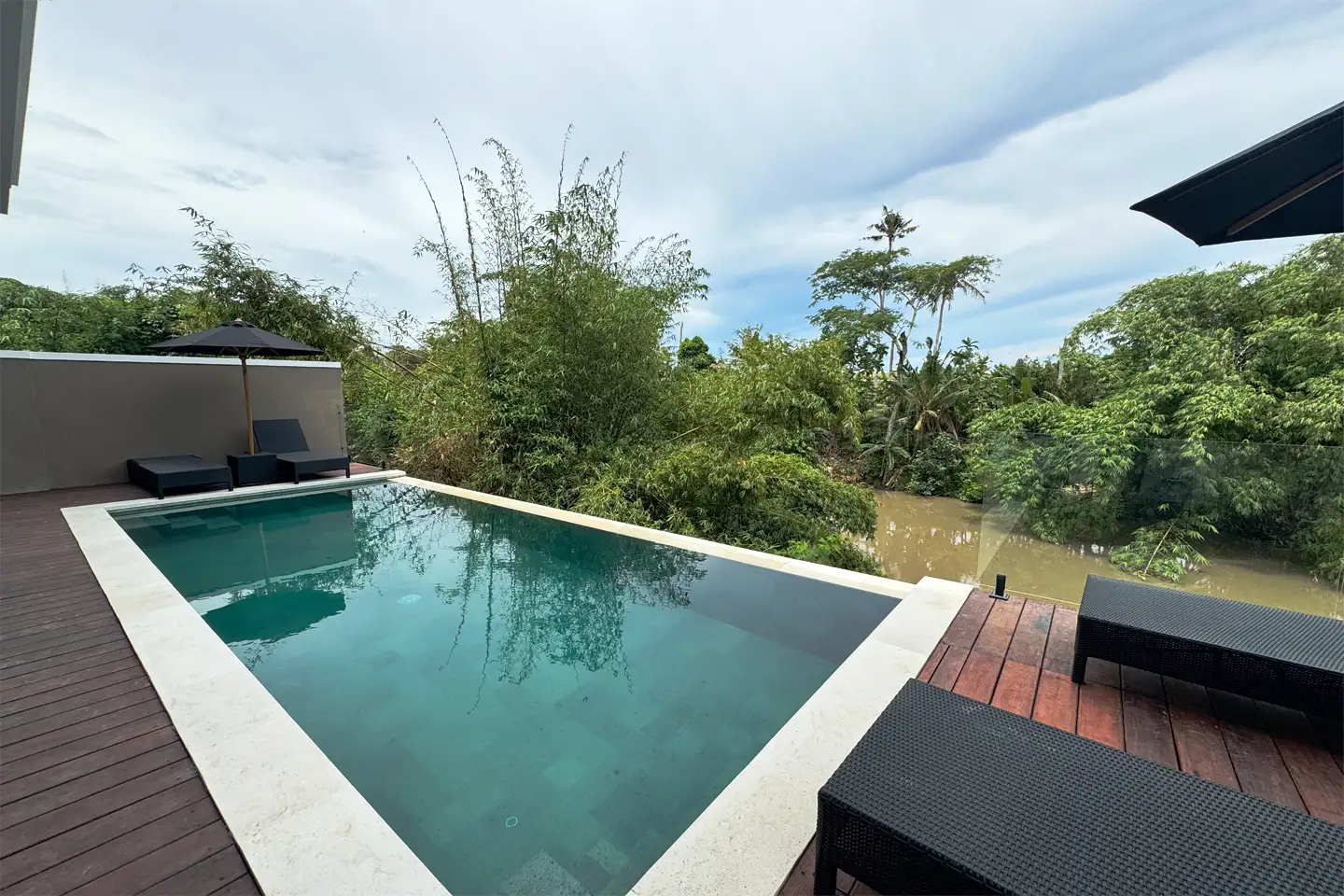 Villa 180m² in Indonesia, Canggu. Priced at 550000$ rent photo-6