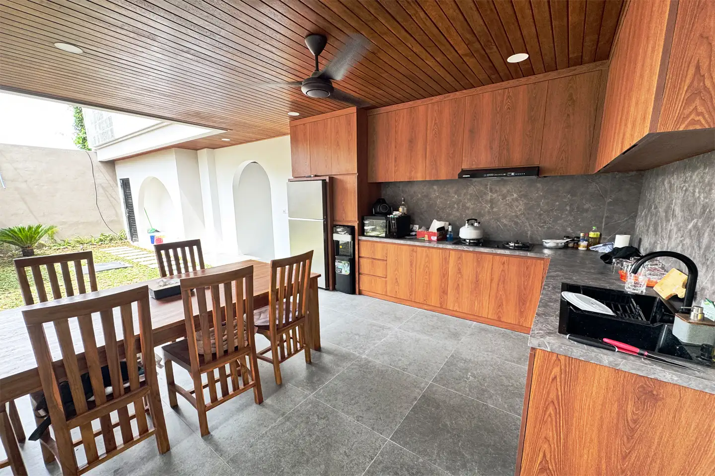 Villa 180m² in Indonesia, Canggu. Priced at 550000$ rent photo-12