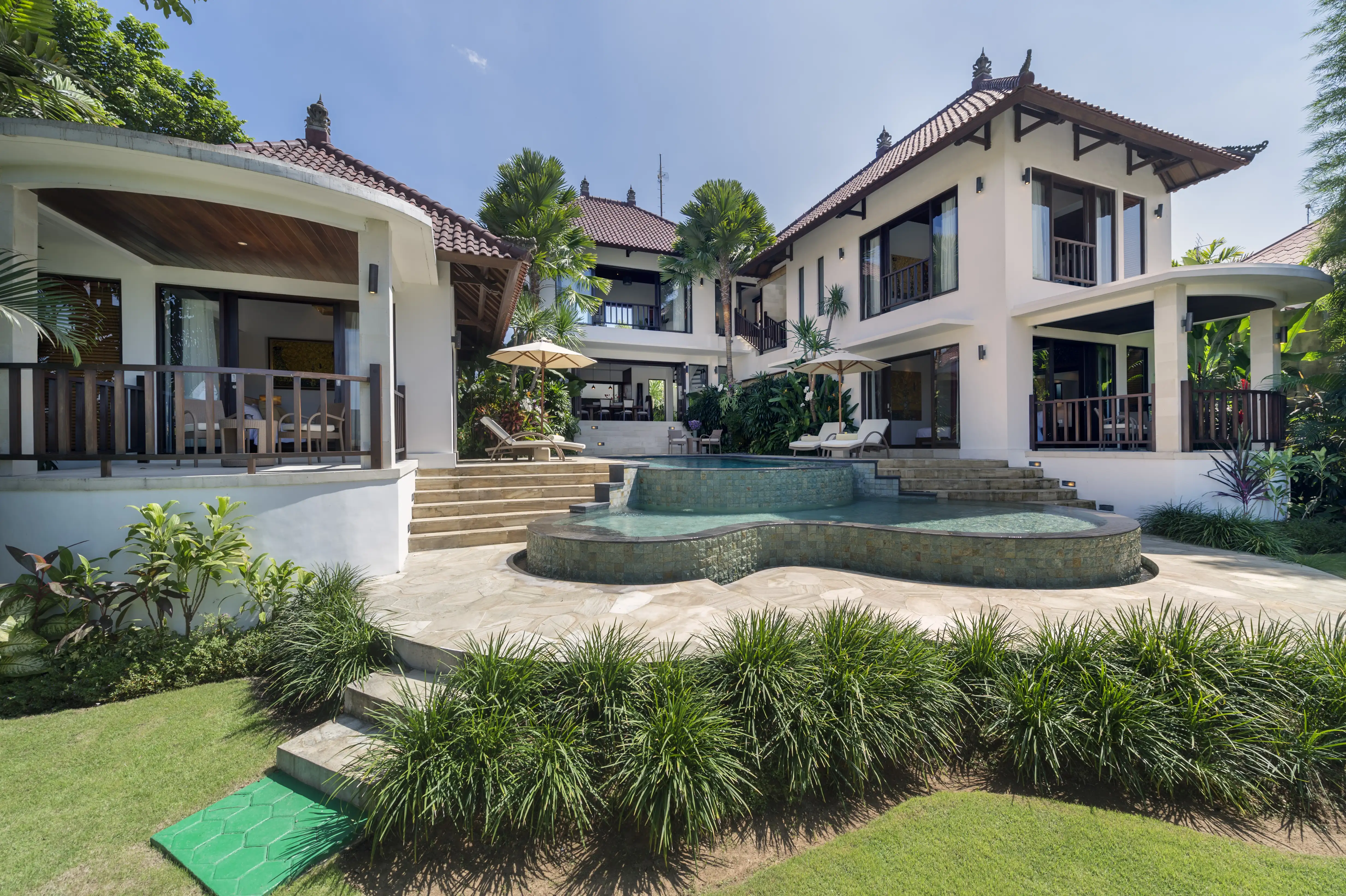Villa 450m² in Indonesia, Canggu. Priced at 440000$ rent photo-4