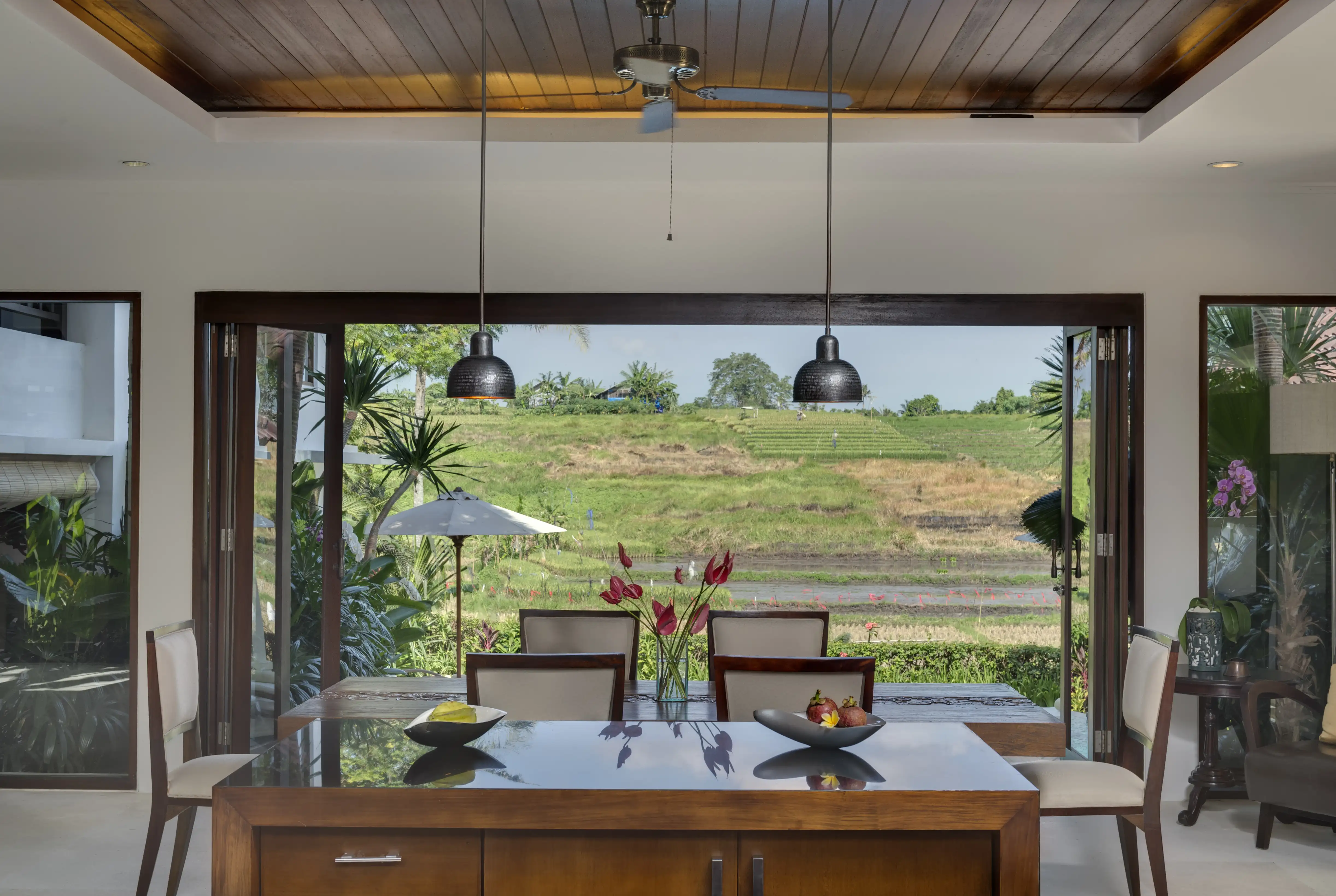 Villa 450m² in Indonesia, Canggu. Priced at 440000$ rent photo-6