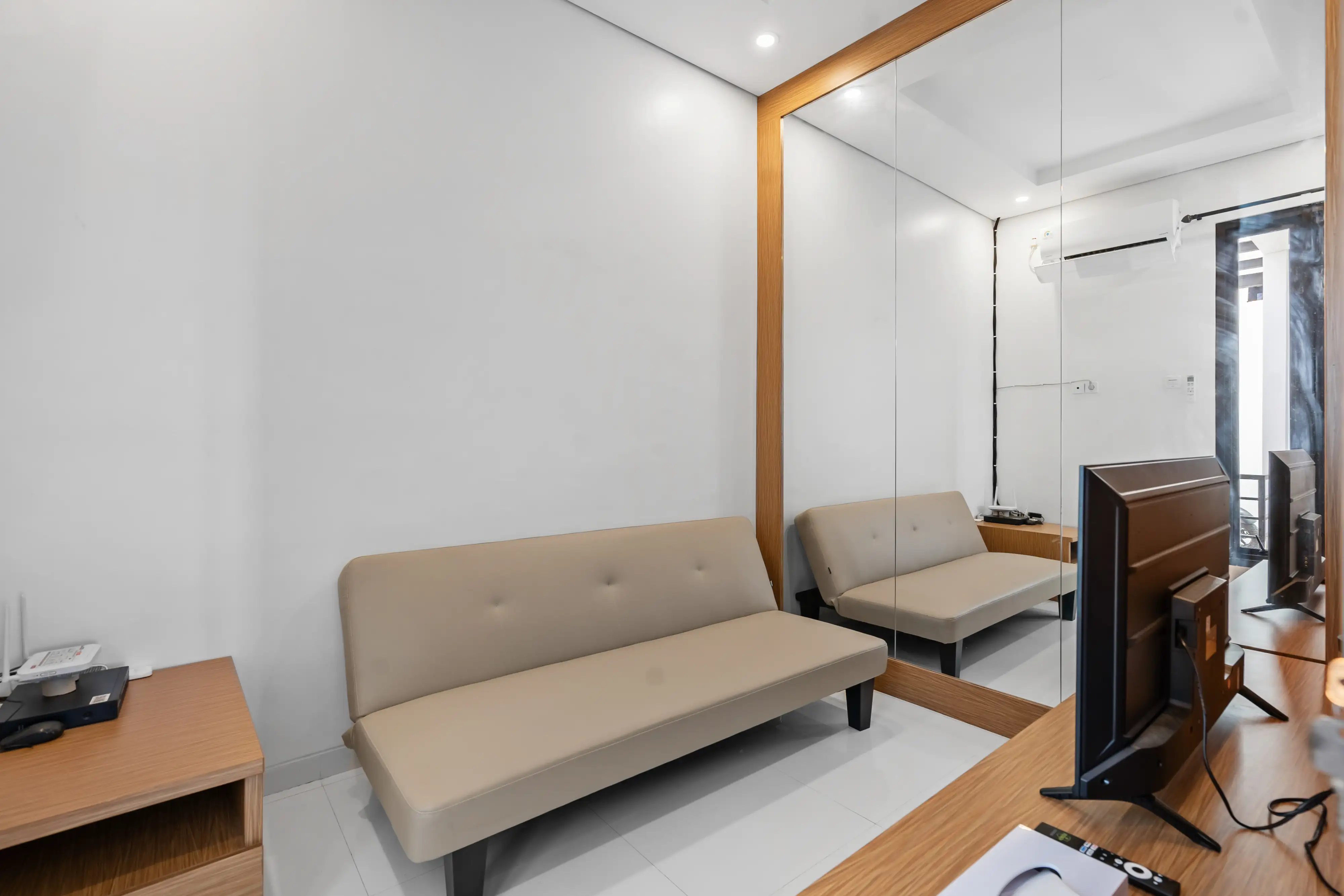 Villa 100m² in Indonesia, Kedungu. Priced at 103000$ rent photo-3