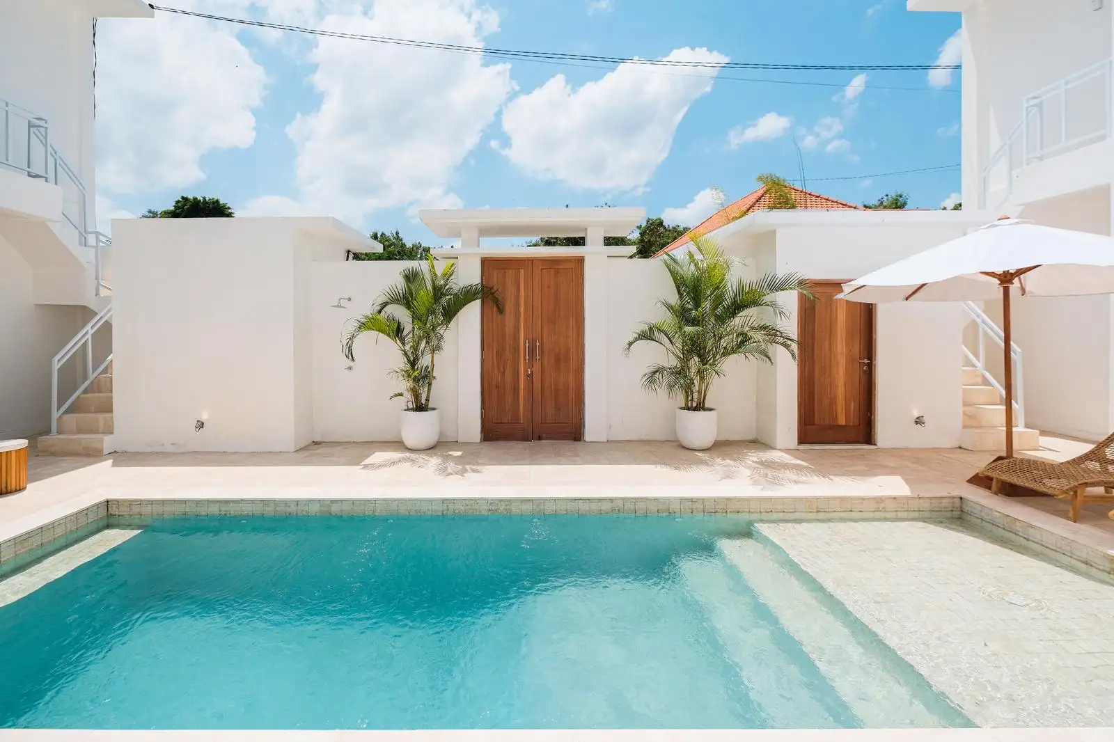 Flat 45m² in Indonesia, Canggu. Priced at 111000$ rent photo-8