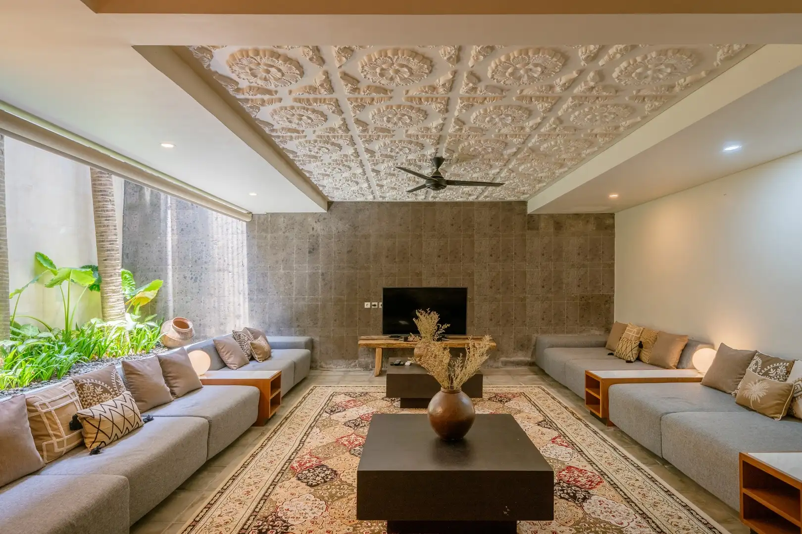 Villa 492m² in Indonesia, Canggu. Priced at 1008249$ rent photo-18