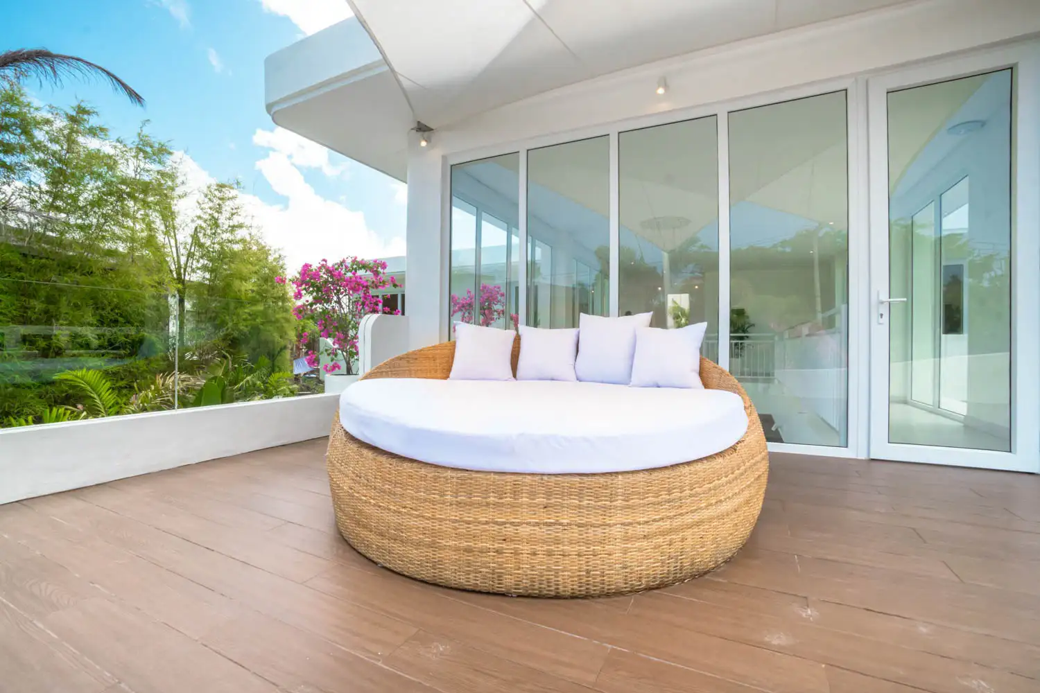 Villa 380m² in Indonesia, Canggu. Priced at 849000$ rent photo-9