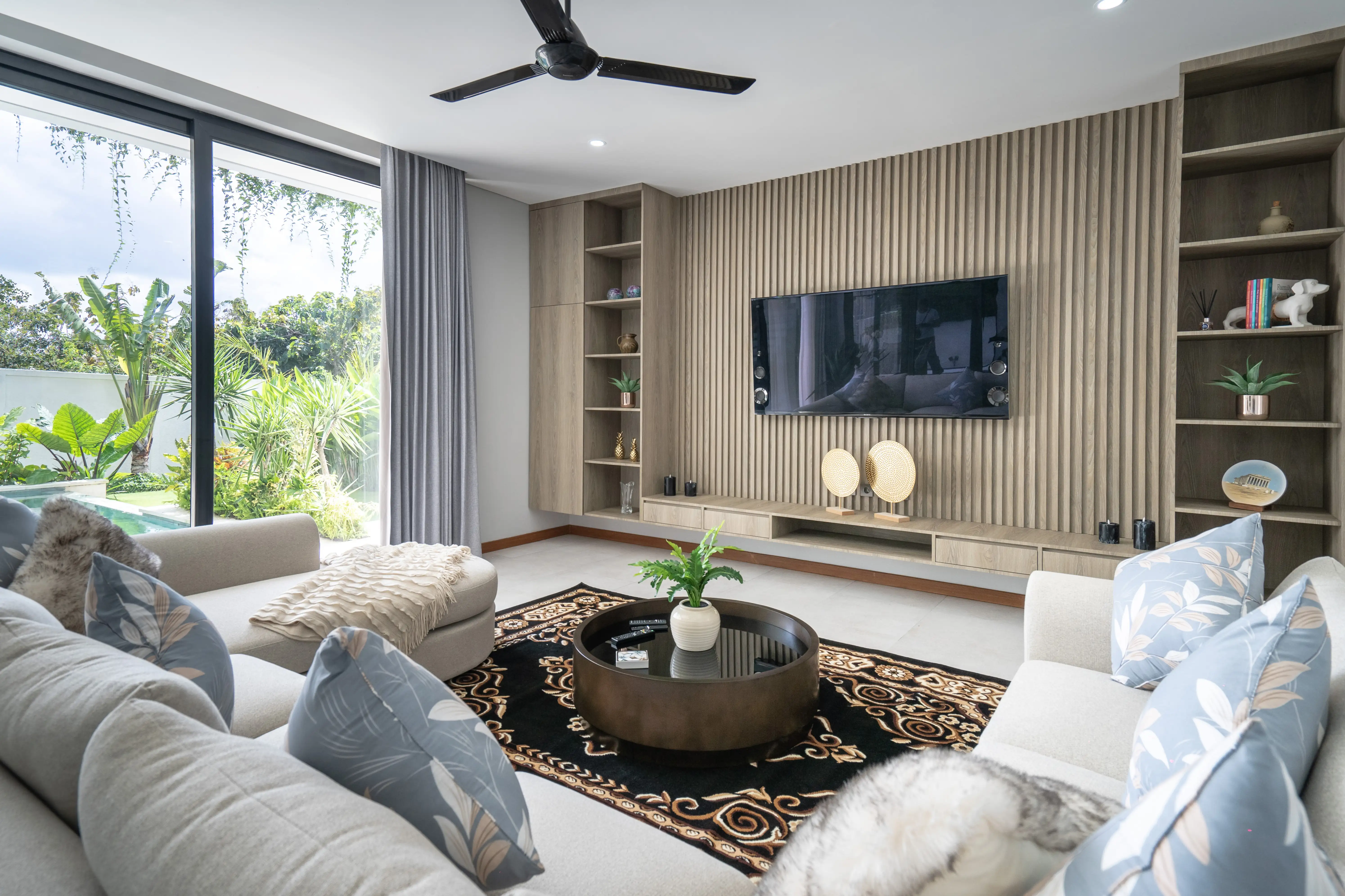 Villa 450m² in Indonesia, Bukit. Priced at 843563$ rent photo-7