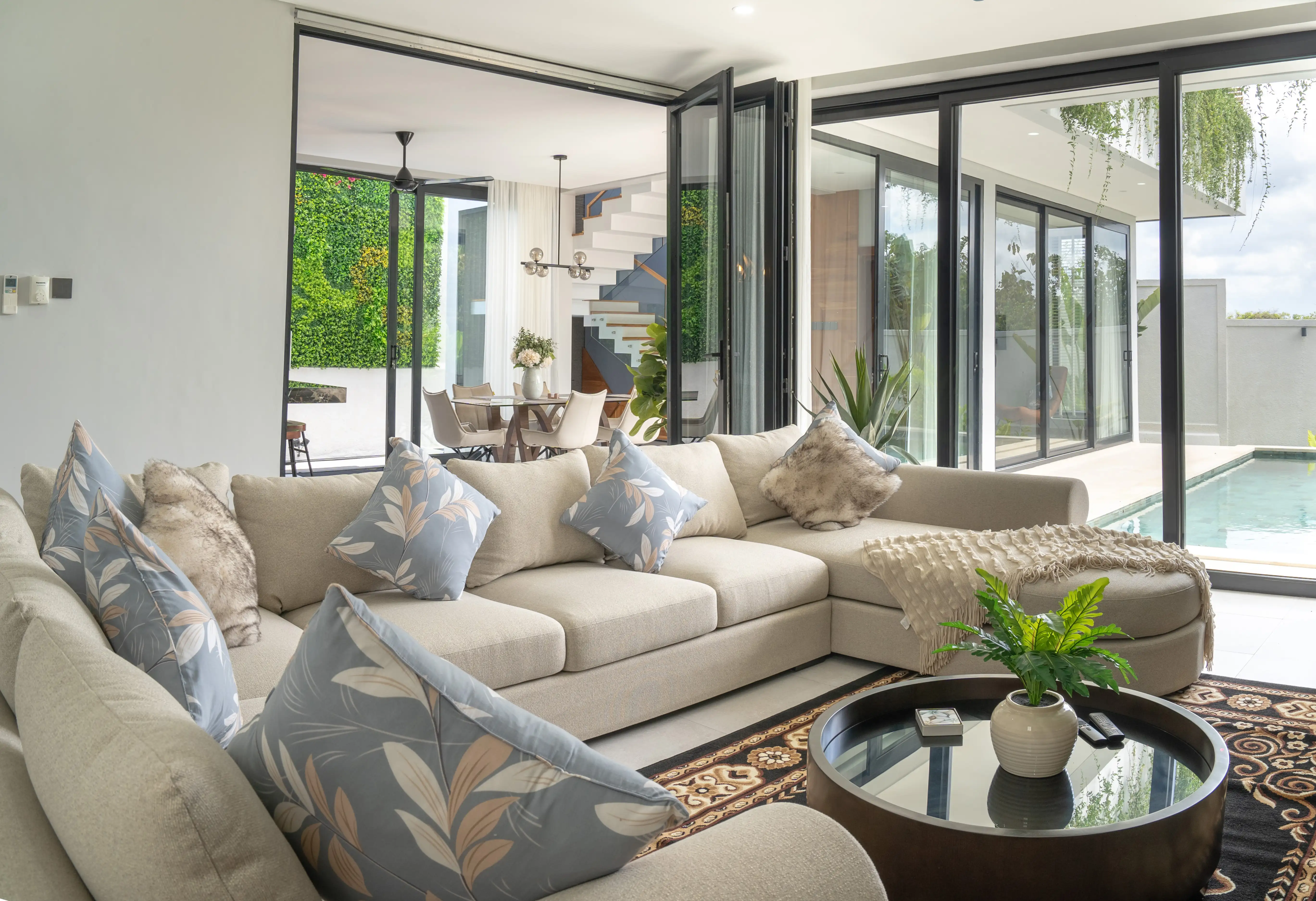 Villa 450m² in Indonesia, Bukit. Priced at 843563$ rent photo-15