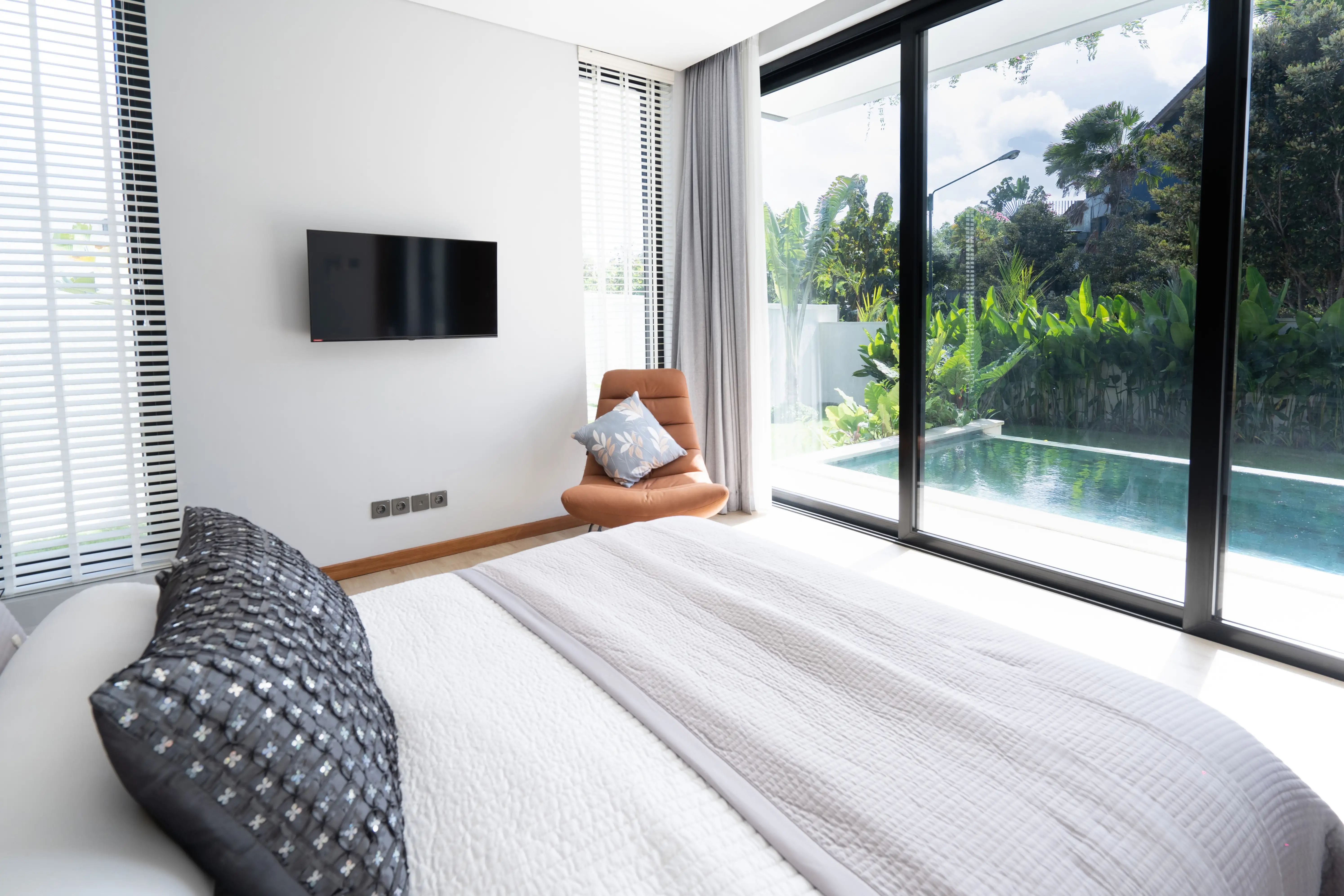 Villa 450m² in Indonesia, Bukit. Priced at 843563$ rent photo-31