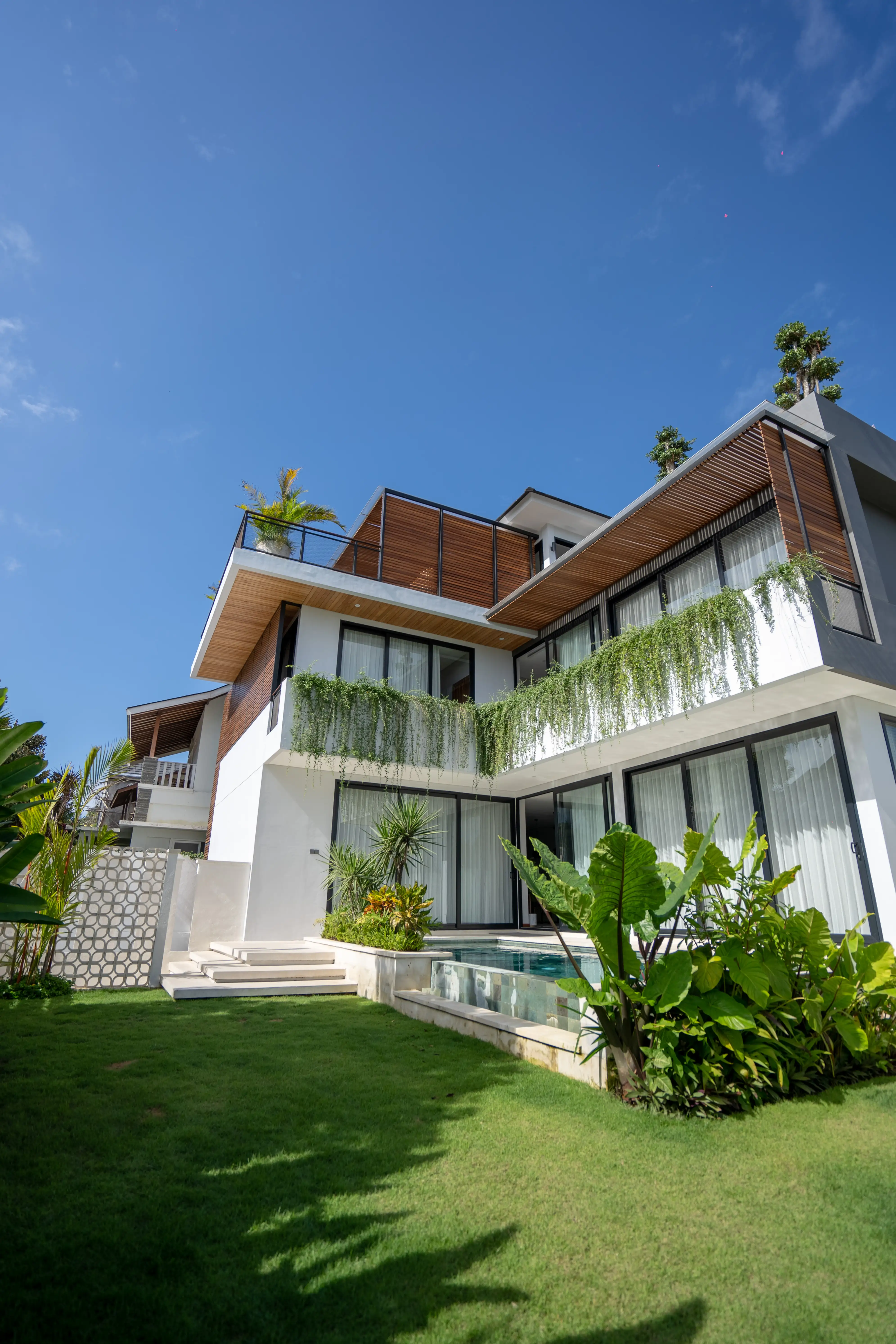 Villa 450m² in Indonesia, Bukit. Priced at 843563$ rent photo-37