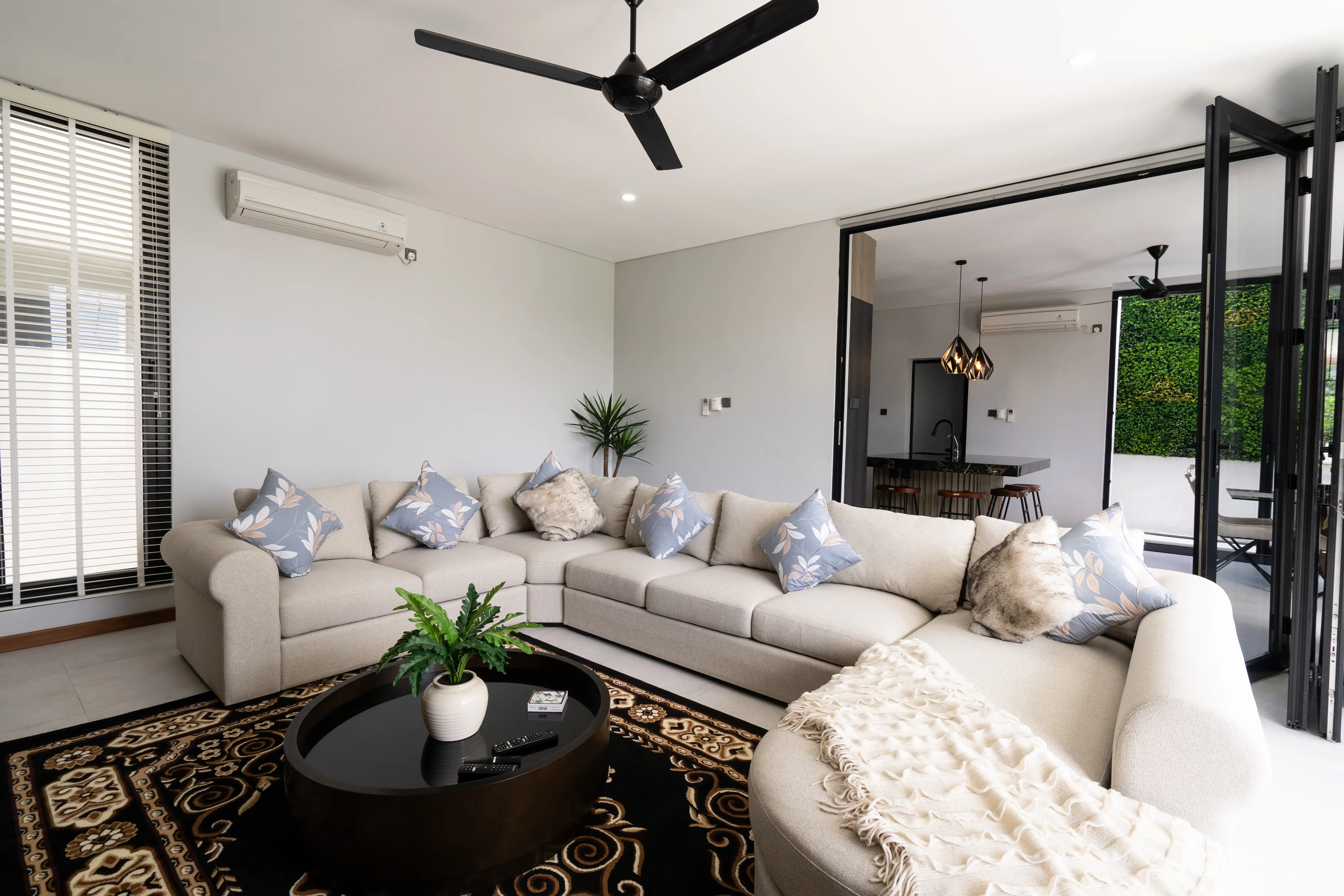 Villa 450m² in Indonesia, Bukit. Priced at 843563$ rent photo-38