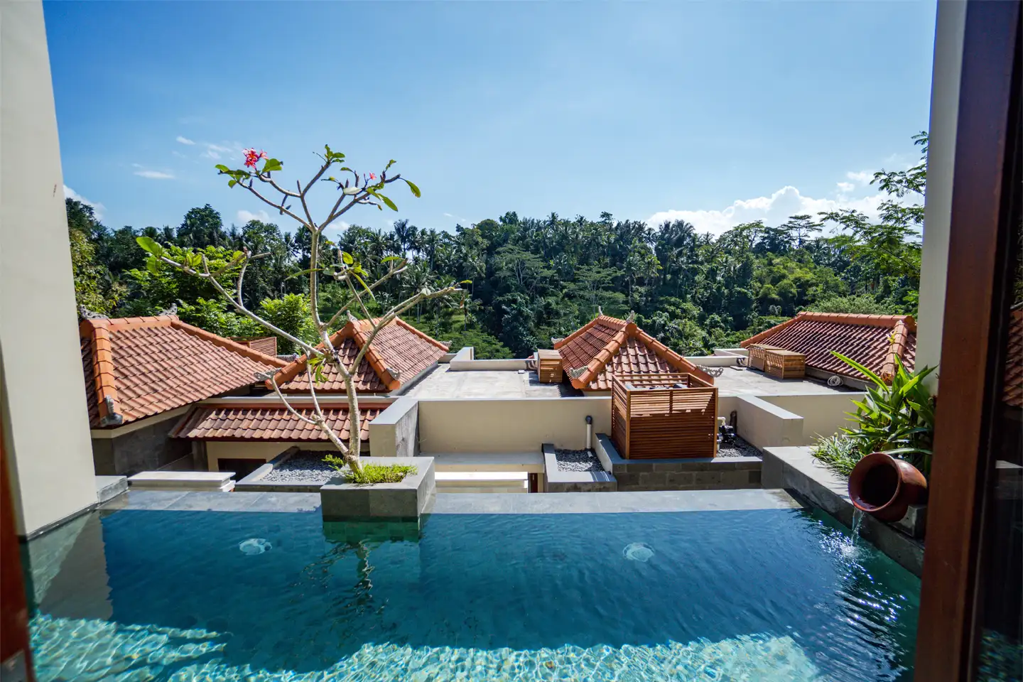 Villa 92m² in Indonesia, Ubud. Priced at 271679$ rent photo-8