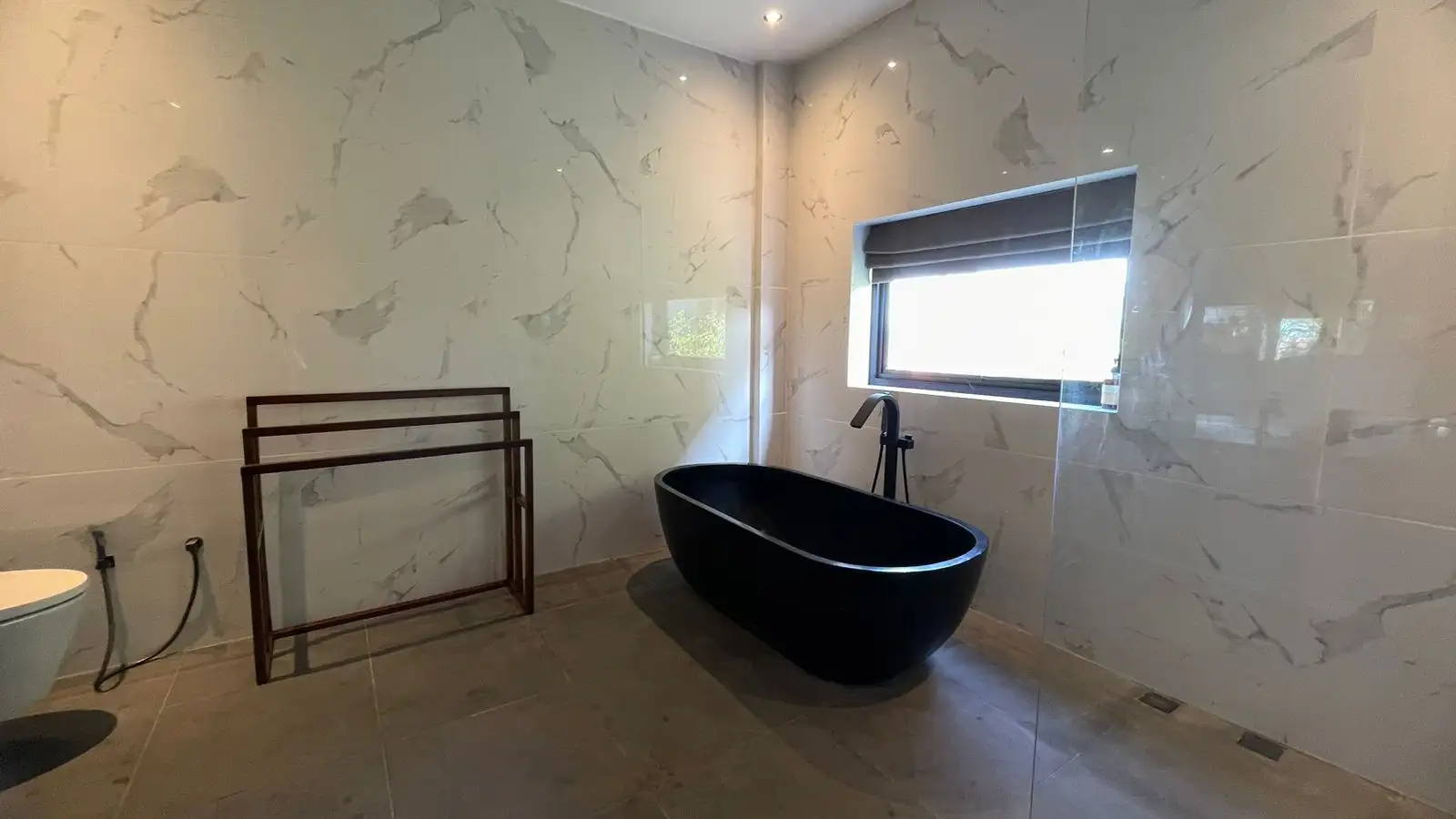 Villa 187m² in Indonesia, Canggu. Priced at 300000$ rent photo-4