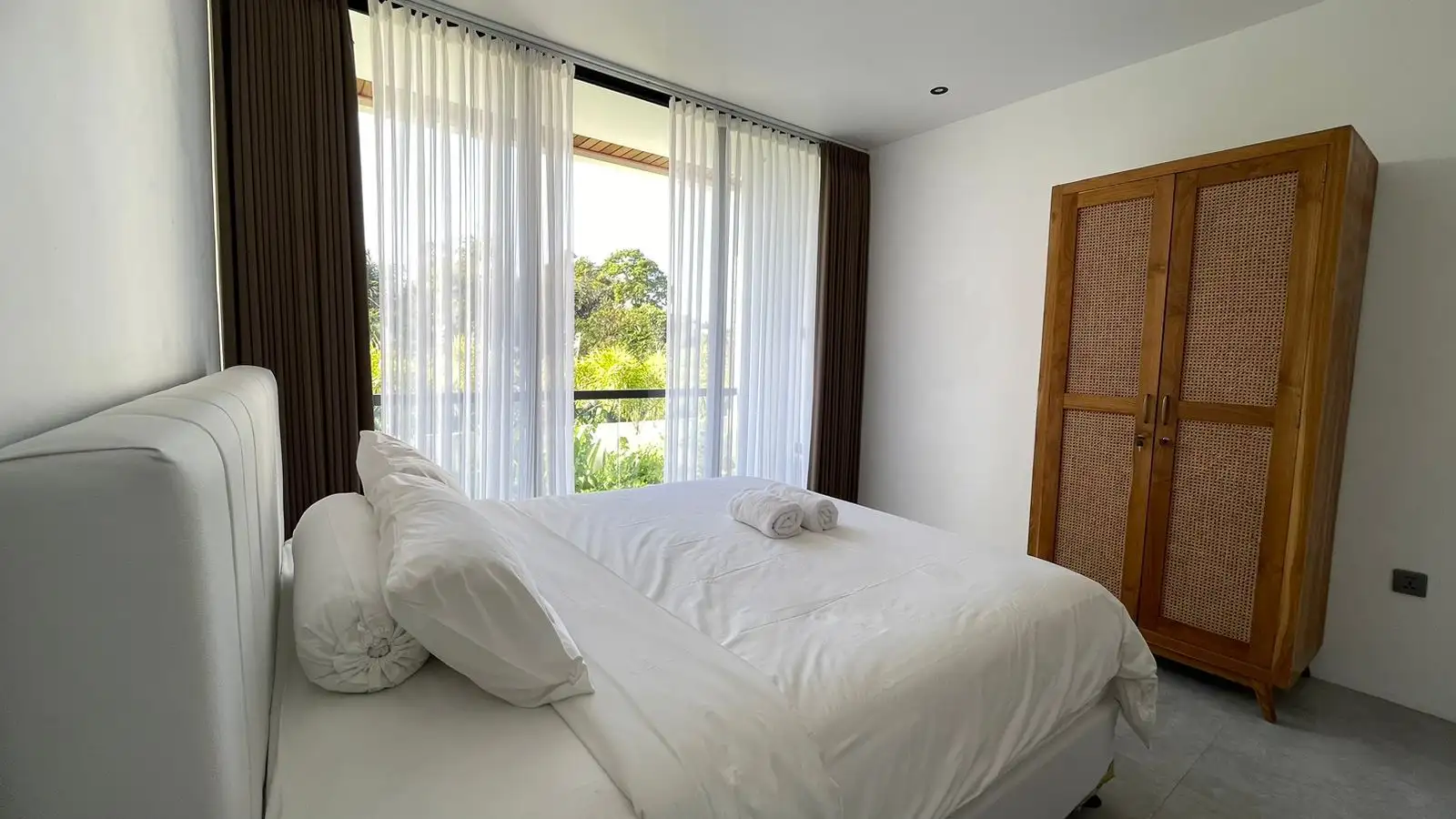 Villa 187m² in Indonesia, Canggu. Priced at 300000$ rent photo-8