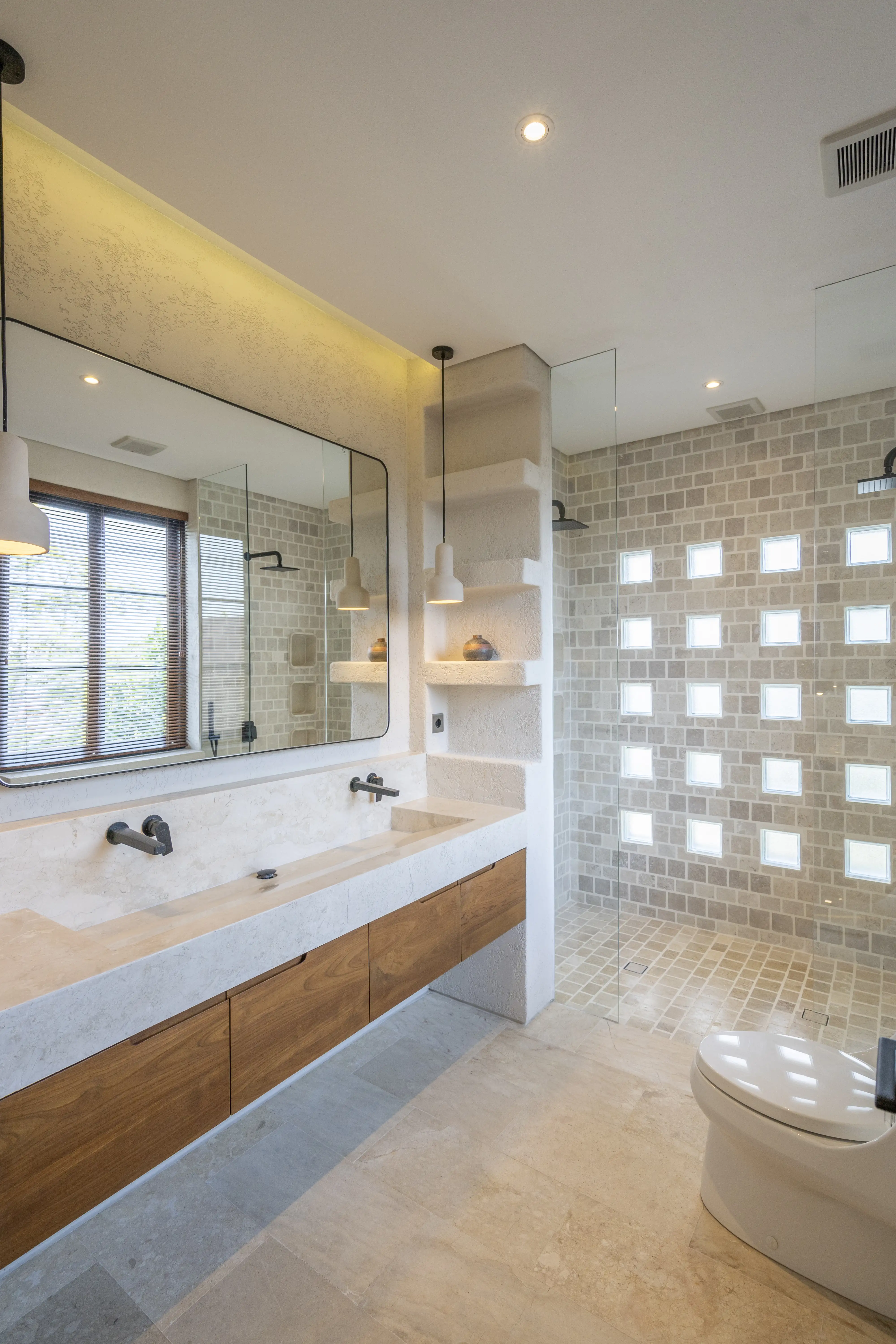 Villa 400m² in Indonesia, Canggu. Priced at 1200000$ rent photo-13
