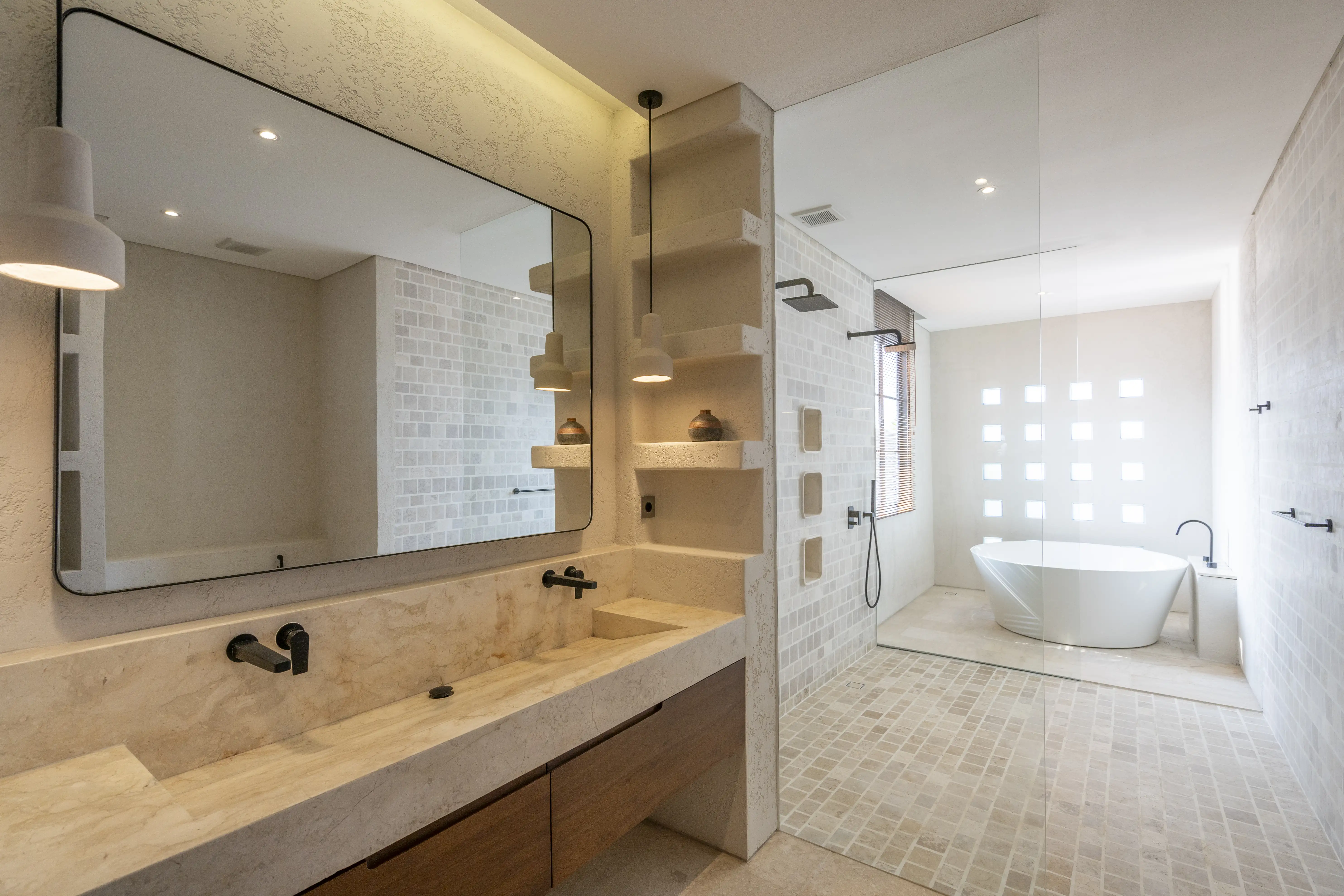 Villa 400m² in Indonesia, Canggu. Priced at 1200000$ rent photo-23