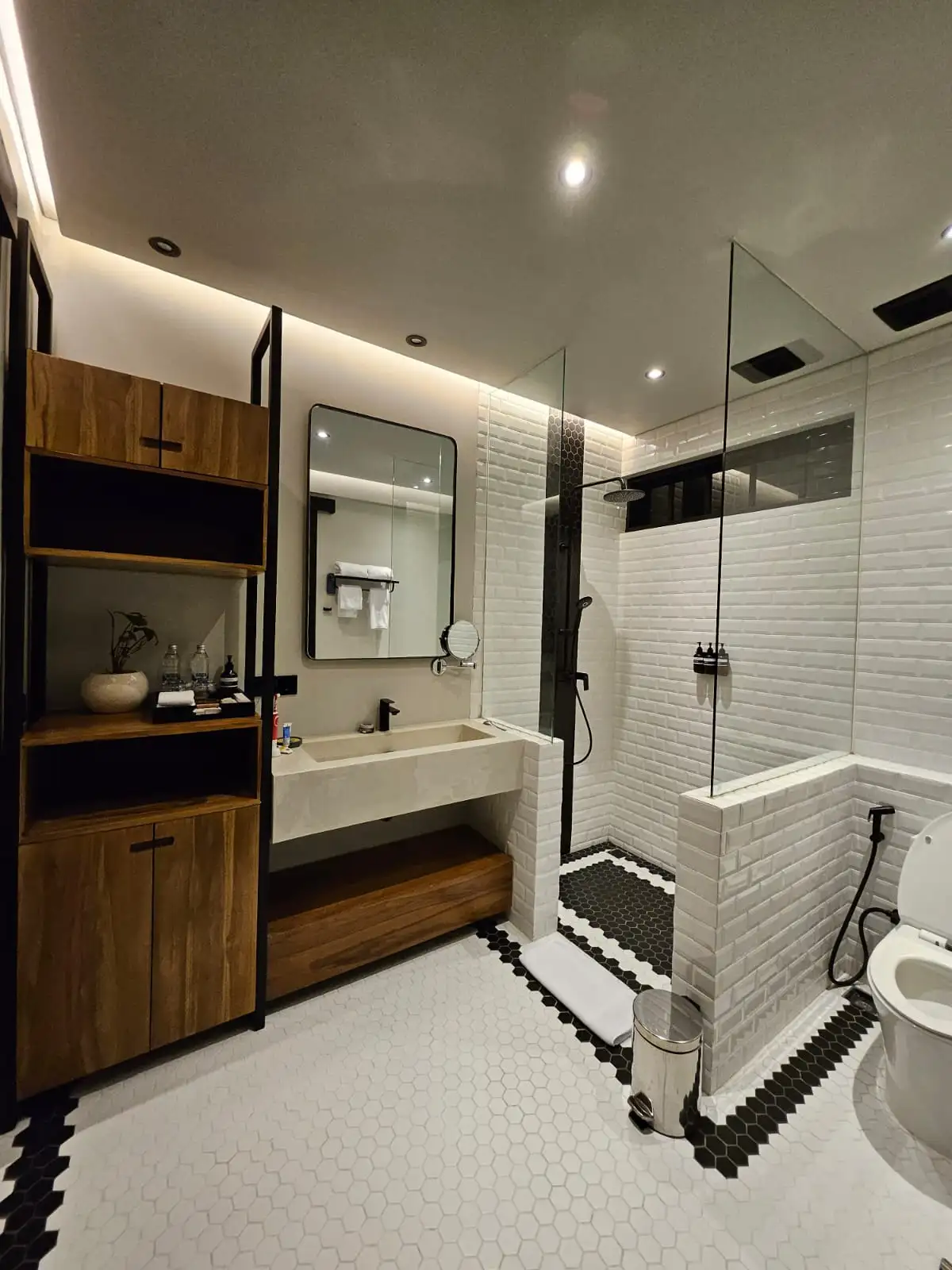 Villa 256m² in Indonesia, Canggu. Priced at 460000$ rent photo-2