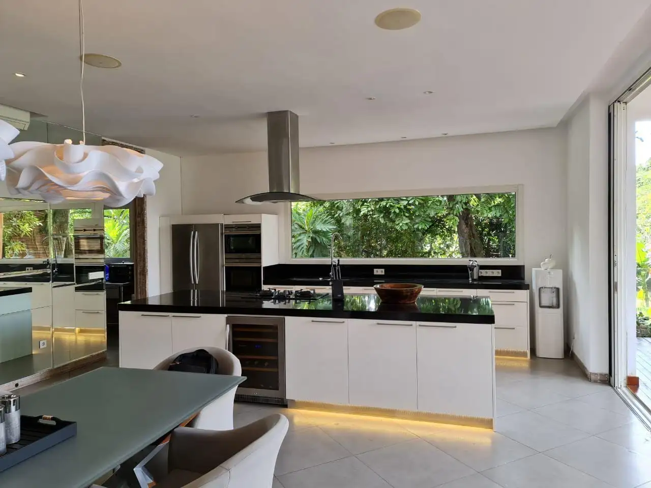 Villa 450m² in Indonesia, Kerobokan. Priced at 490000$ rent photo-5