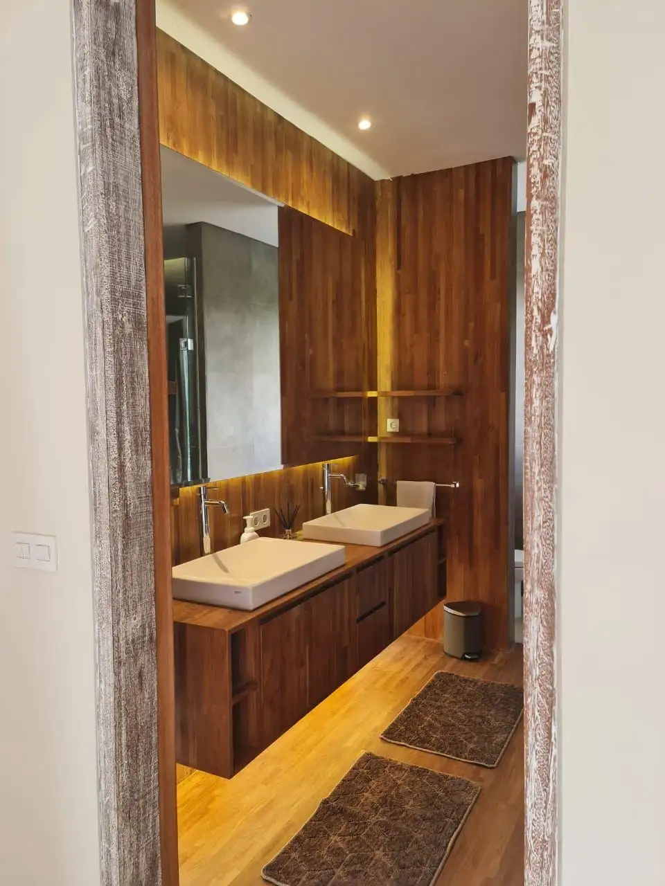 Villa 450m² in Indonesia, Kerobokan. Priced at 490000$ rent photo-18