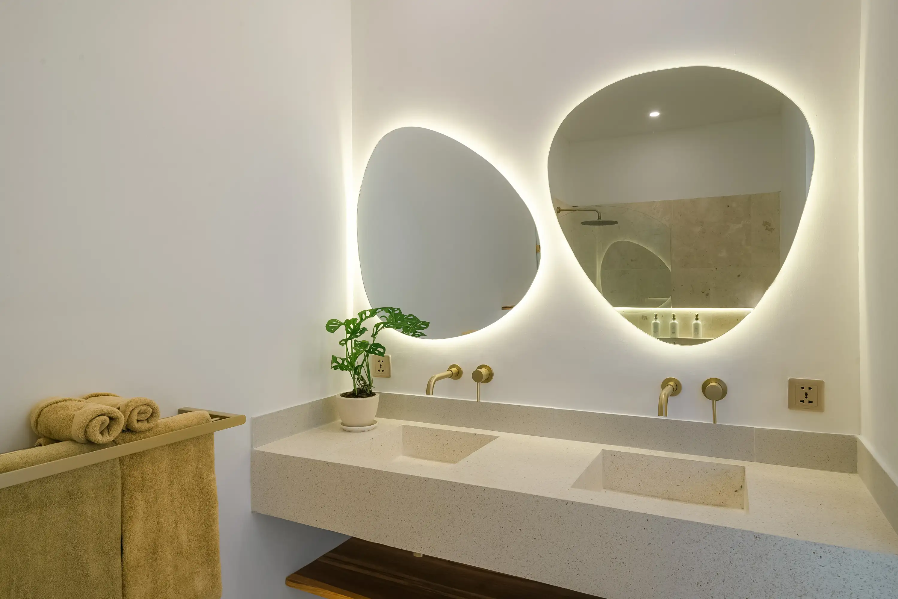 Villa 454m² in Indonesia, Canggu. Priced at 489000$ rent photo-16
