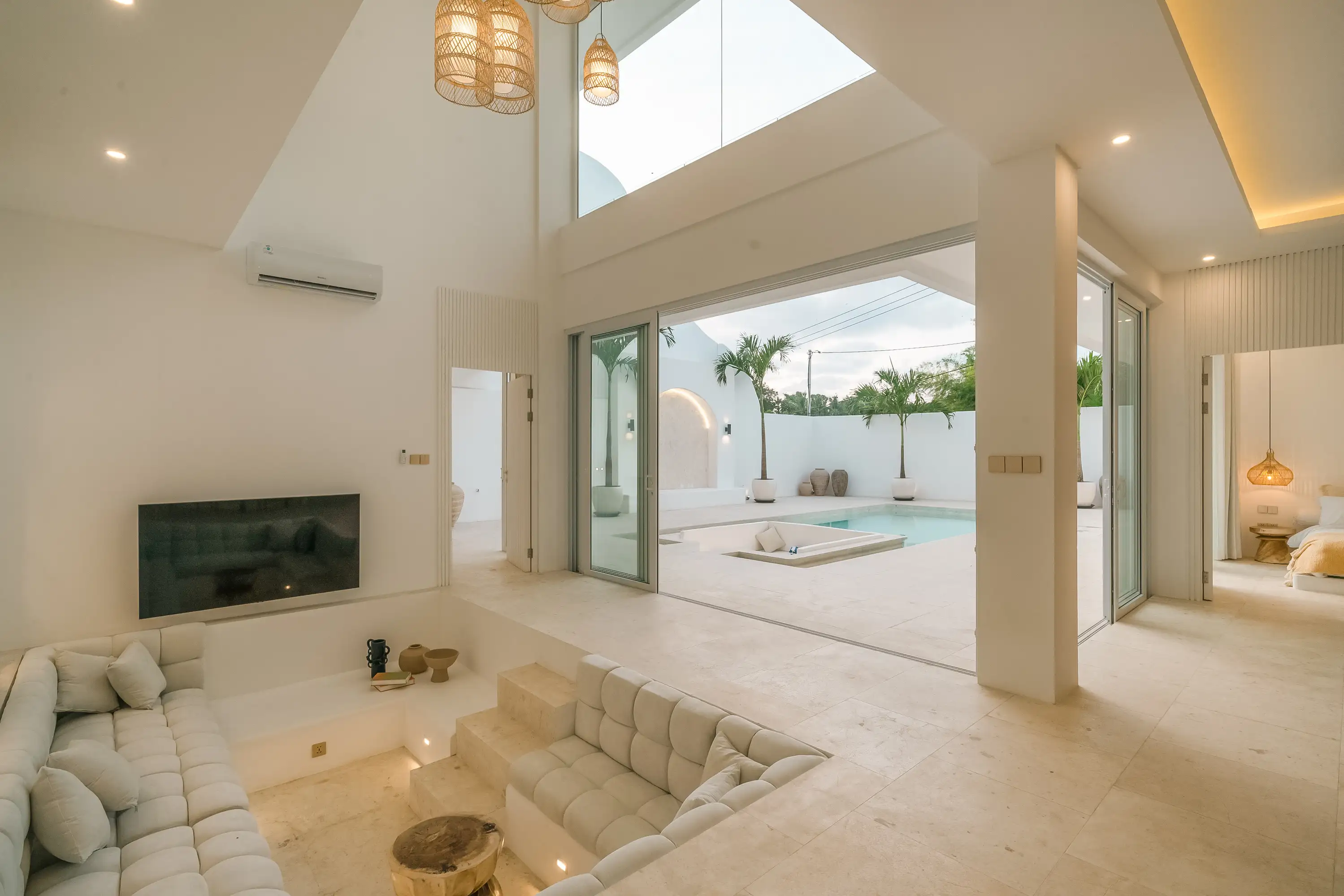 Villa 454m² in Indonesia, Canggu. Priced at 489000$ rent photo-30