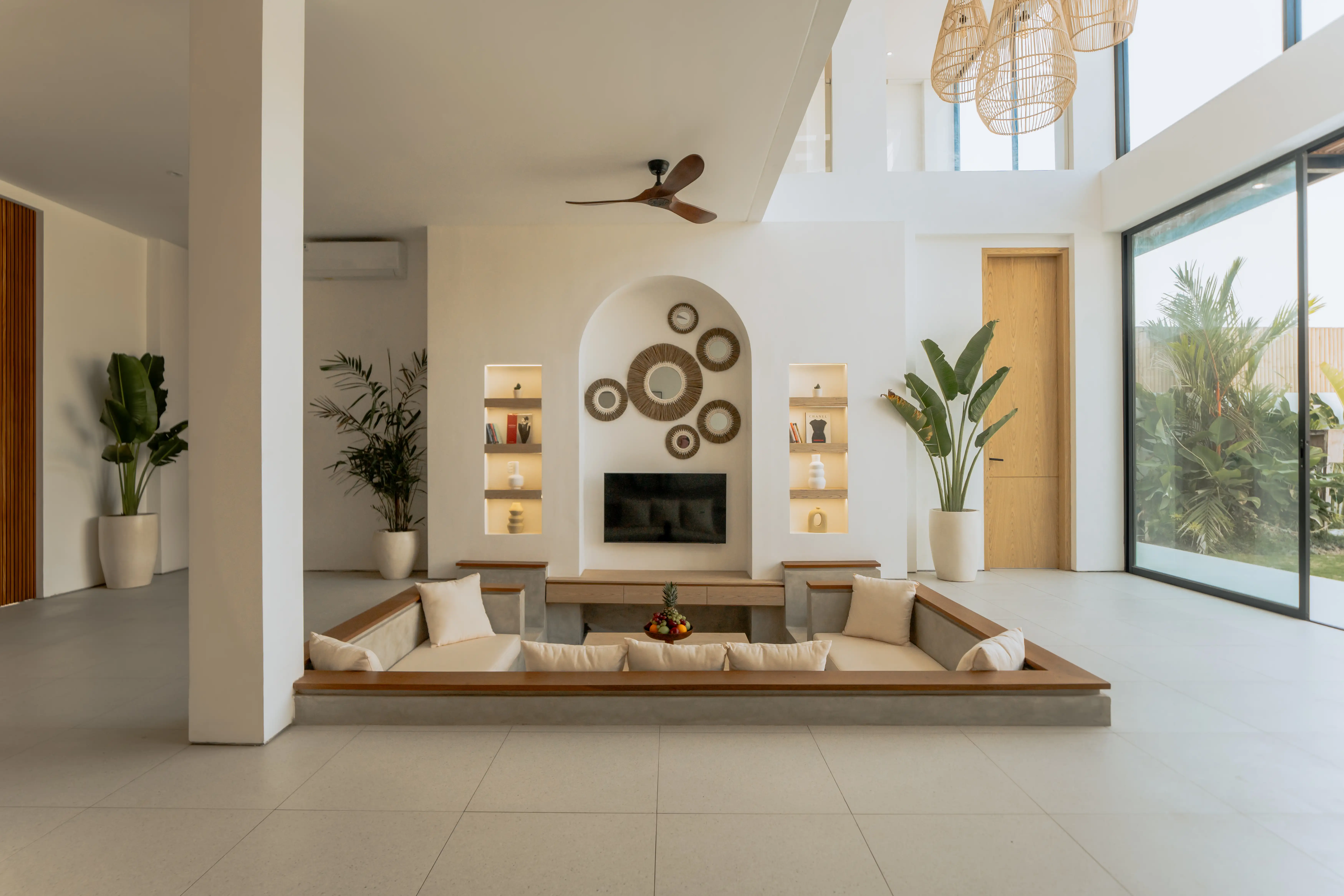 Villa 306m² in Indonesia, Canggu. Priced at 675000$ rent photo-25
