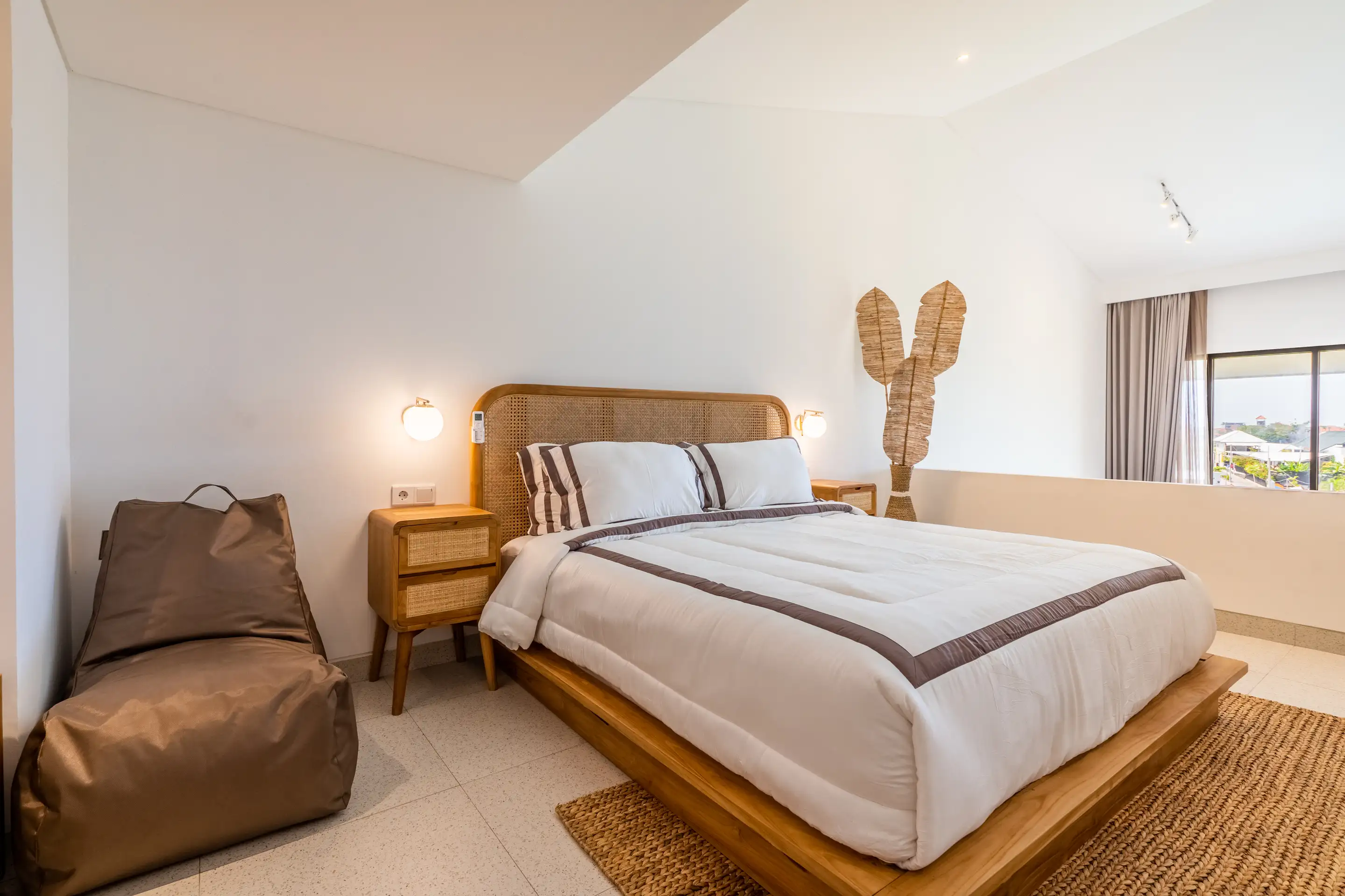 Flat 80m² in Indonesia, Canggu. Priced at 210000$ rent photo-11