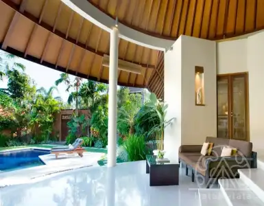 Rent in Indonesia for 1227842$