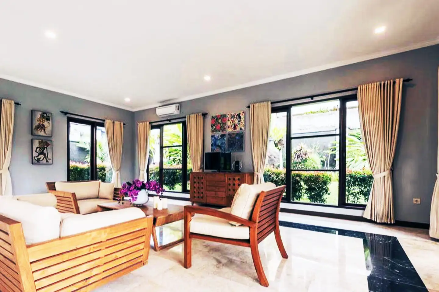 Villa 230m² in Indonesia, Canggu. Priced at 1421712$ rent photo-3